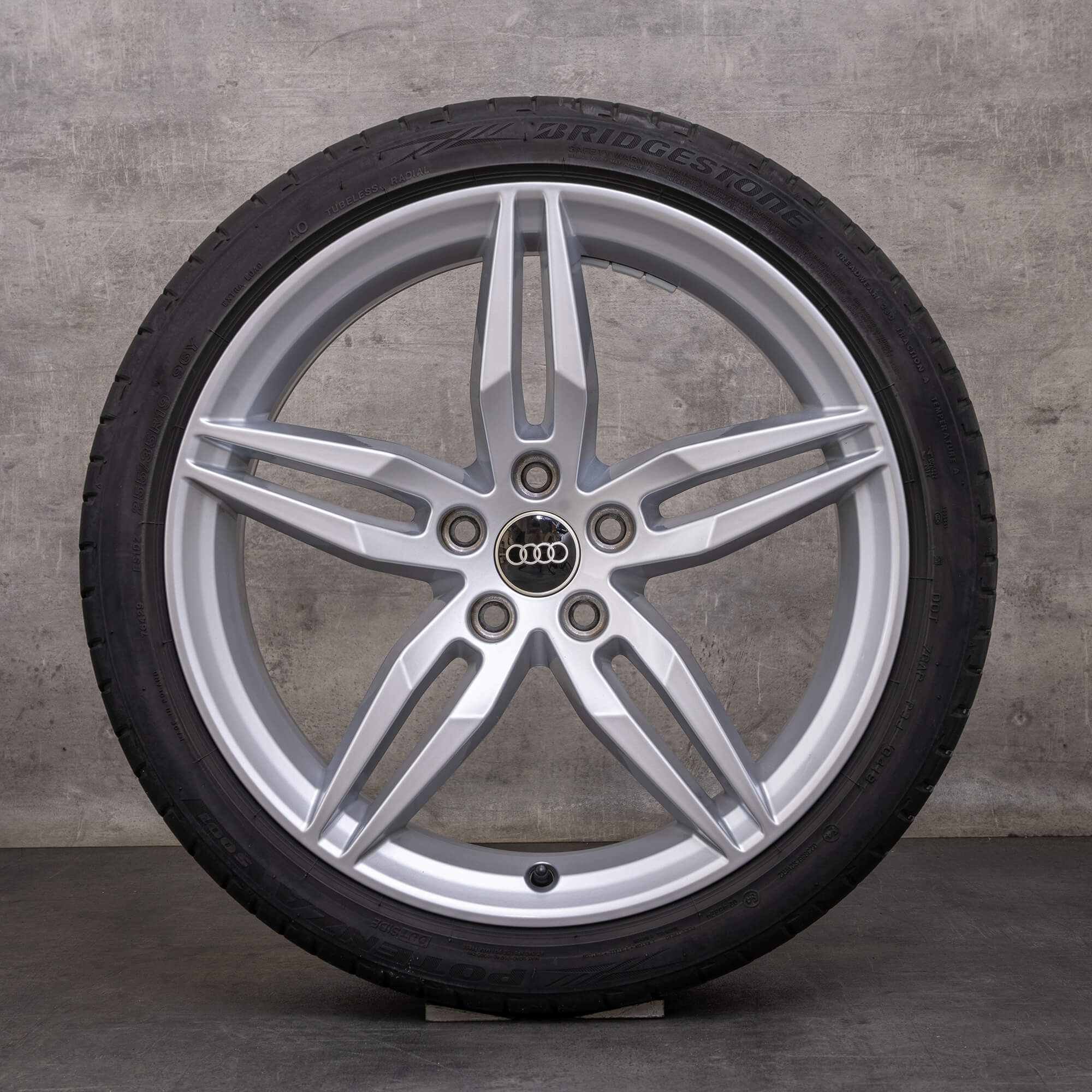 OEM Audi A5 S5 rims 19 inch F5 8W B9 summer wheels 8W0601025AM silver glossy