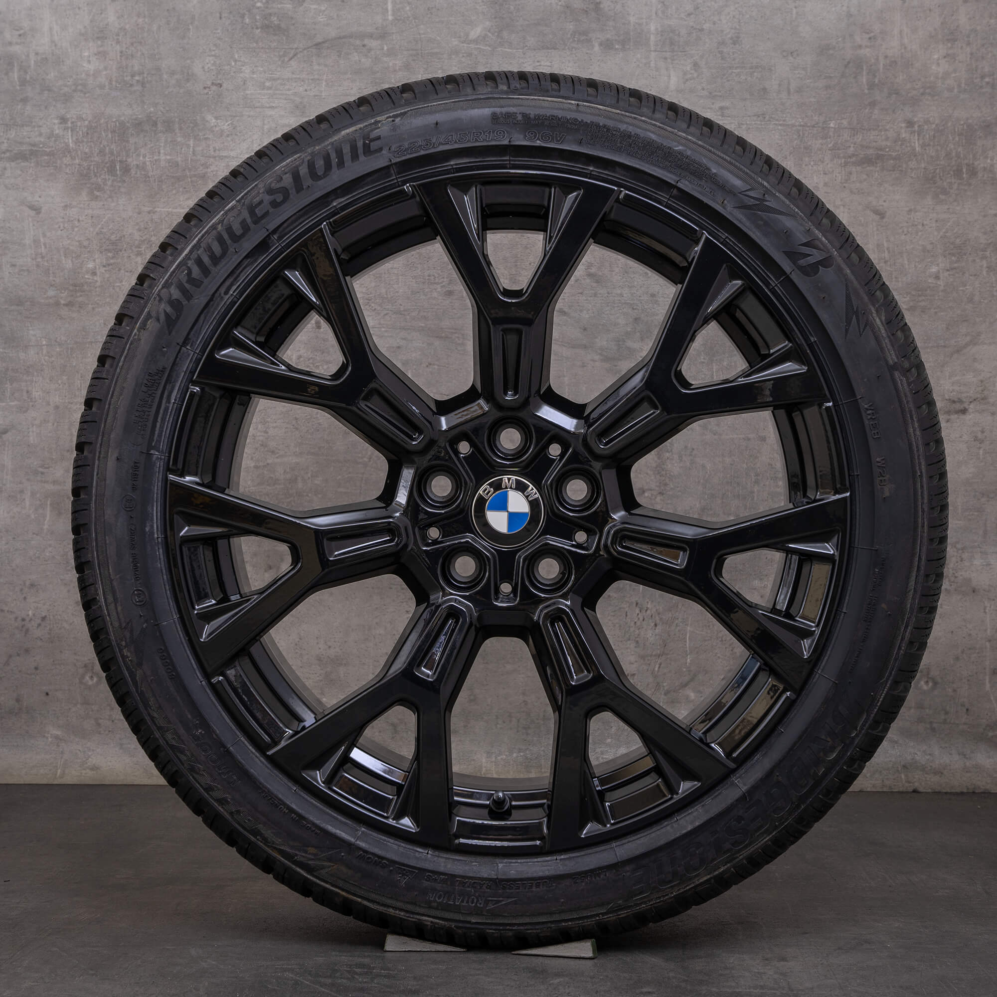 Original BMW X1 X2 Winterräder 19 Zoll F48 F39 Felgen Styling 580 6883003 schwarz glanz