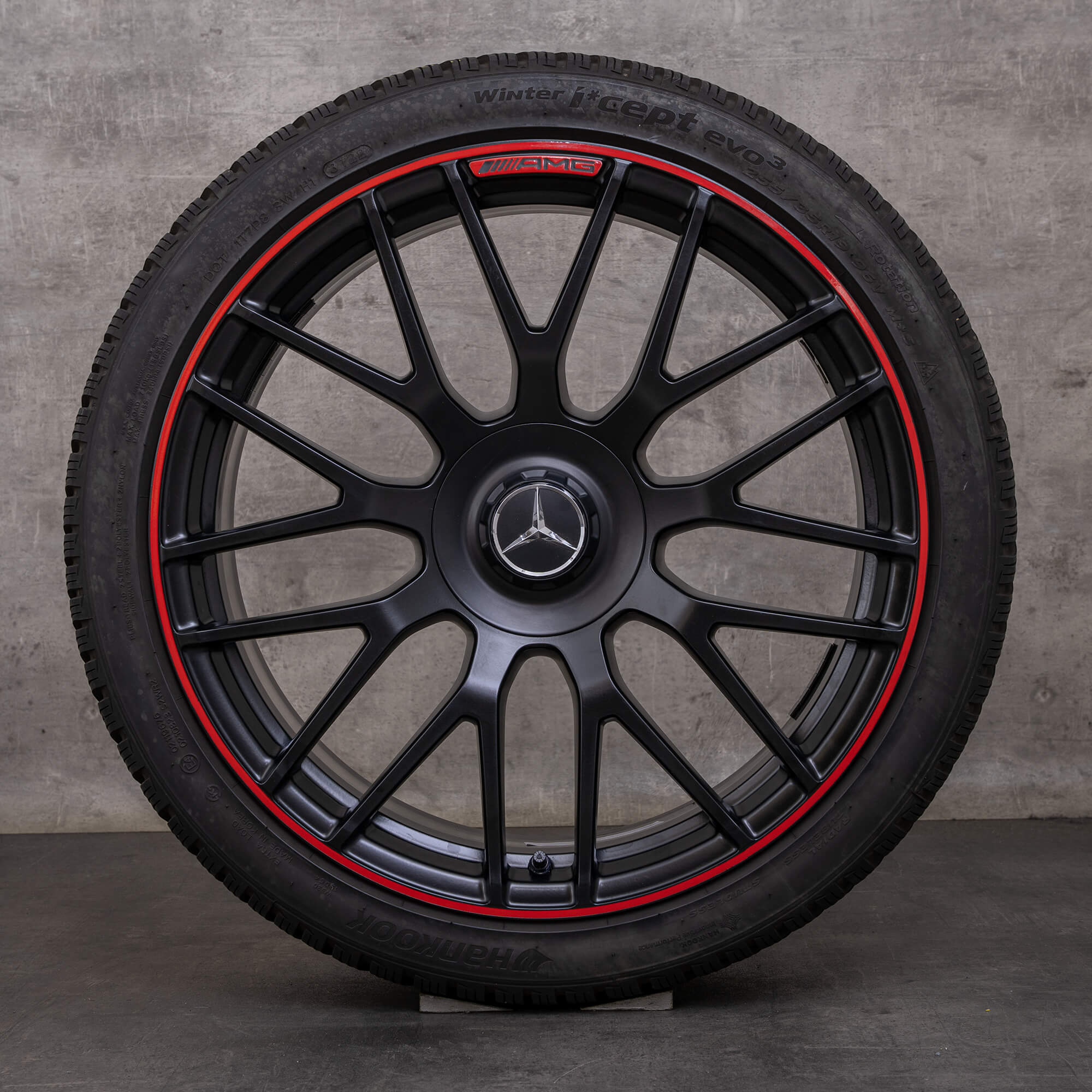 Original Mercedes Benz C-Klass fälgar C63 & S AMG sommarhjul 19 tum C205 A205 A2054015900 A2054016000 svart röd matt