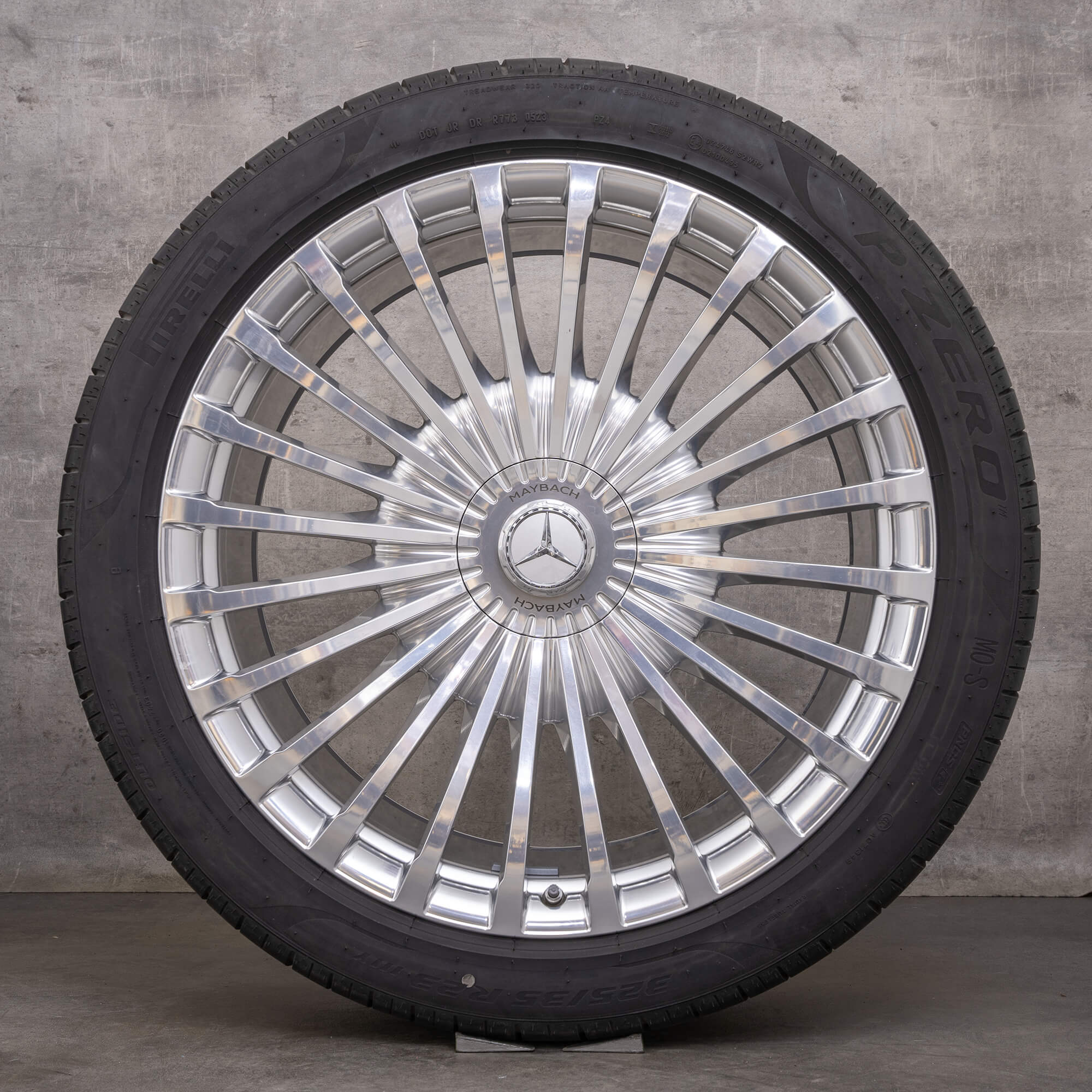 Originální alu kola MAYBACH GLS 600 23 palců X167 letni A1674011600 A1674011700 chromová