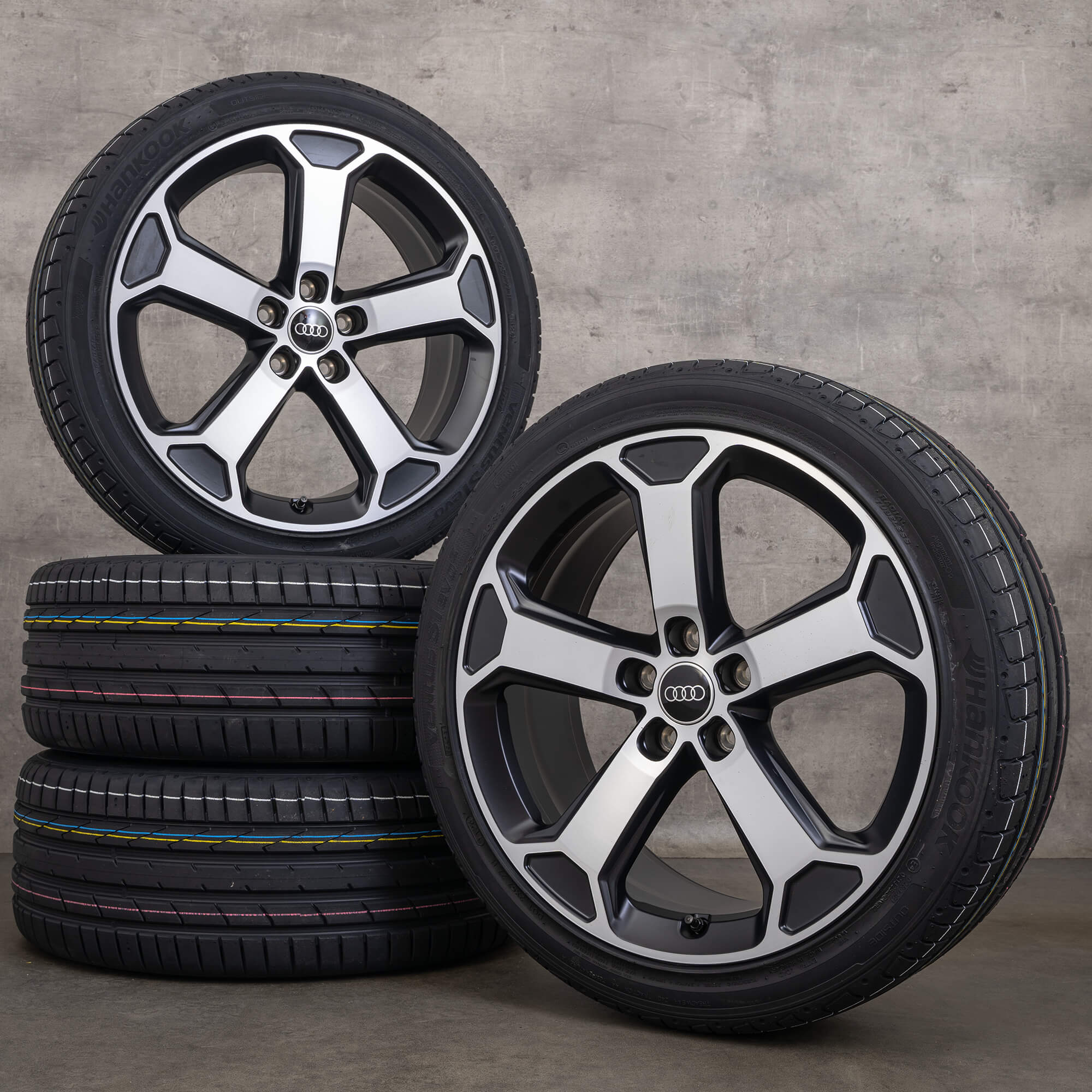Original Audi Q2 SQ2 Felgen 19 Zoll GA Sommerräder 81A071499 schwarz matt glanzgedreht