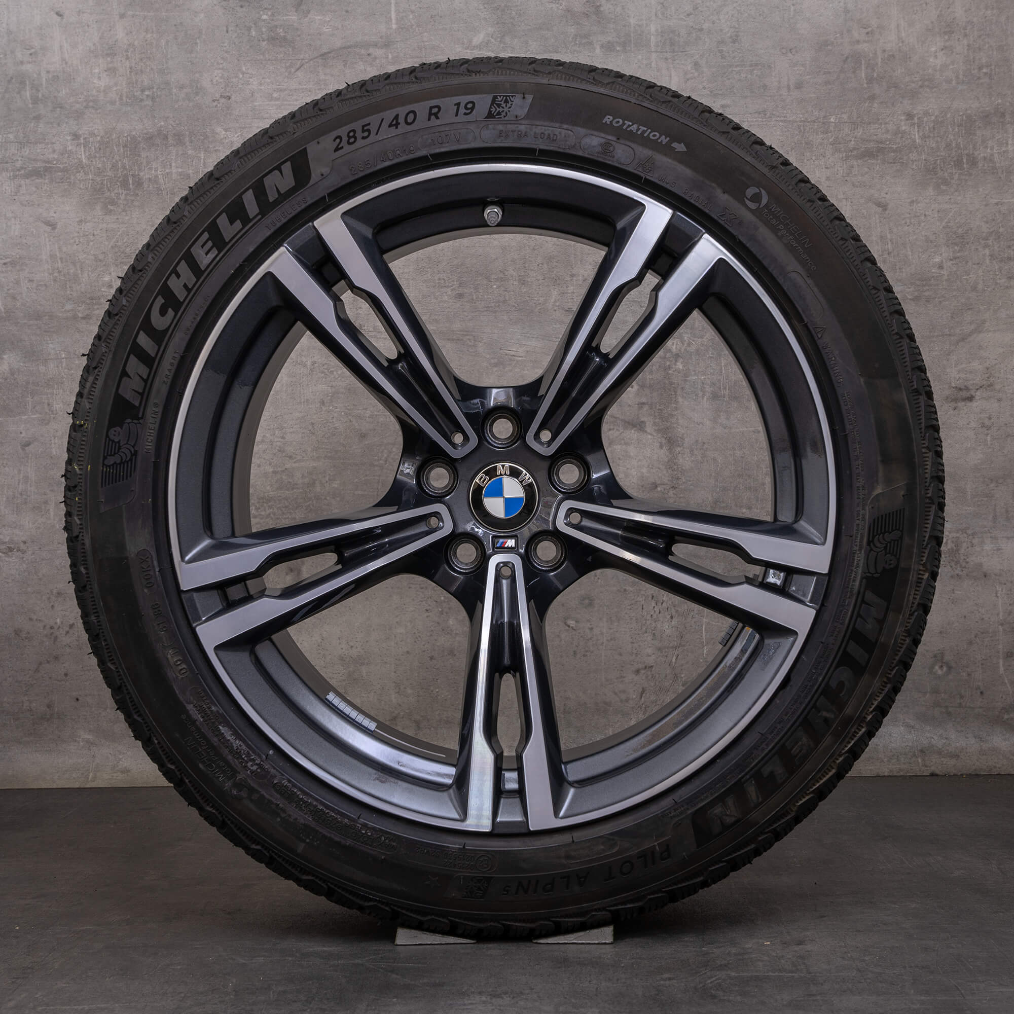 Jantes e pneus inverno originais BMW M5 M8 19 polegadas F90 F91 F92 F93 jantes estilo 705 M 7857075 7857076 orbit grey glossy turned