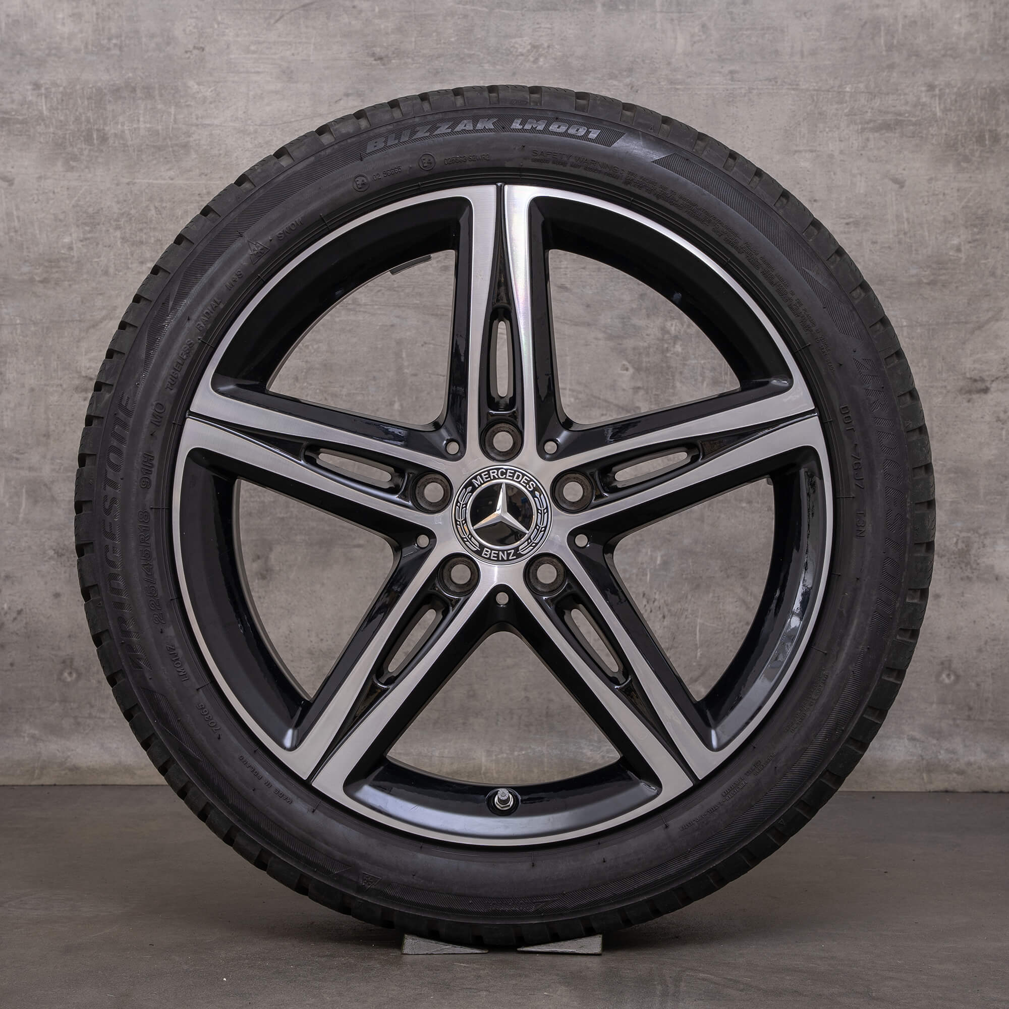 Genuine Mercedes Benz Clase A B CLA AMG llantas de invierno 18 pulgadas W177 V177 W247 W118 X118 C118 A1774010700 negro brillante torneado