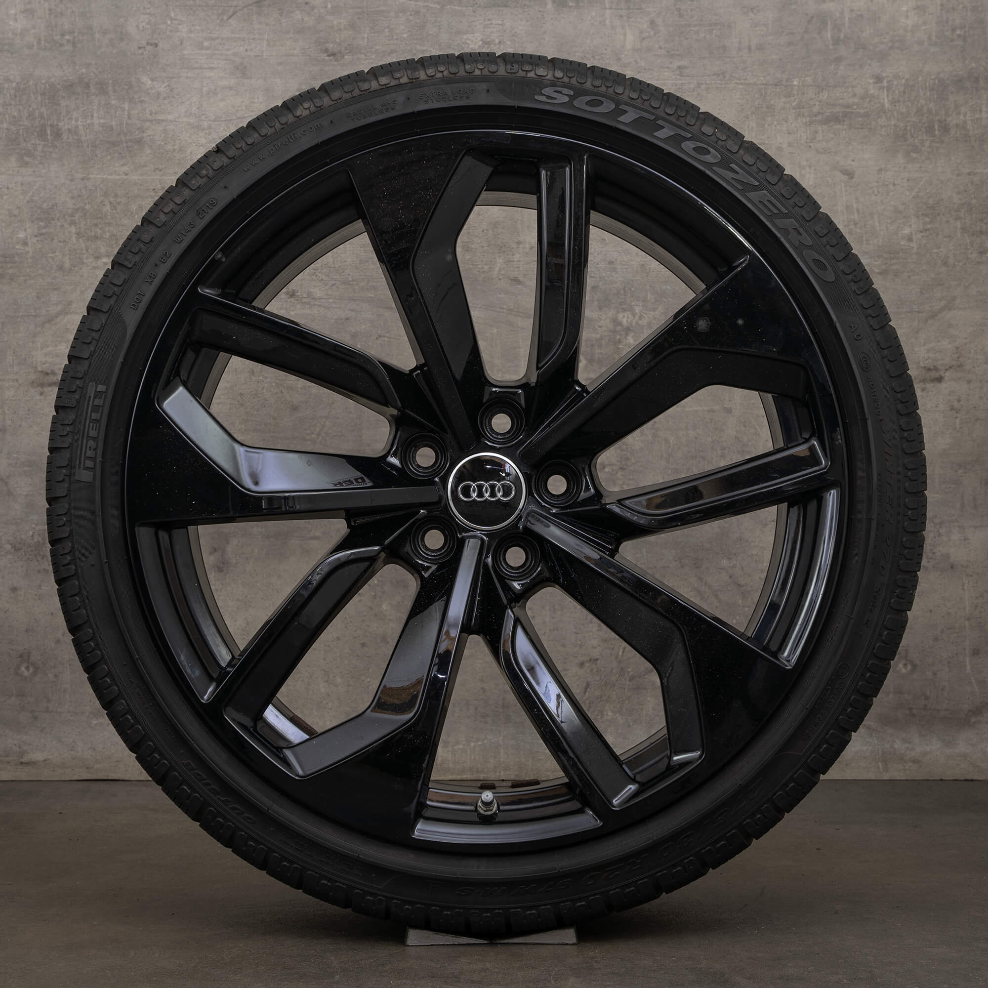 Jantes hiver d'origine Audi RS4 RS5 20 pouces B9 8W B5 jantes Edge 8W0601025DB peintes en noir