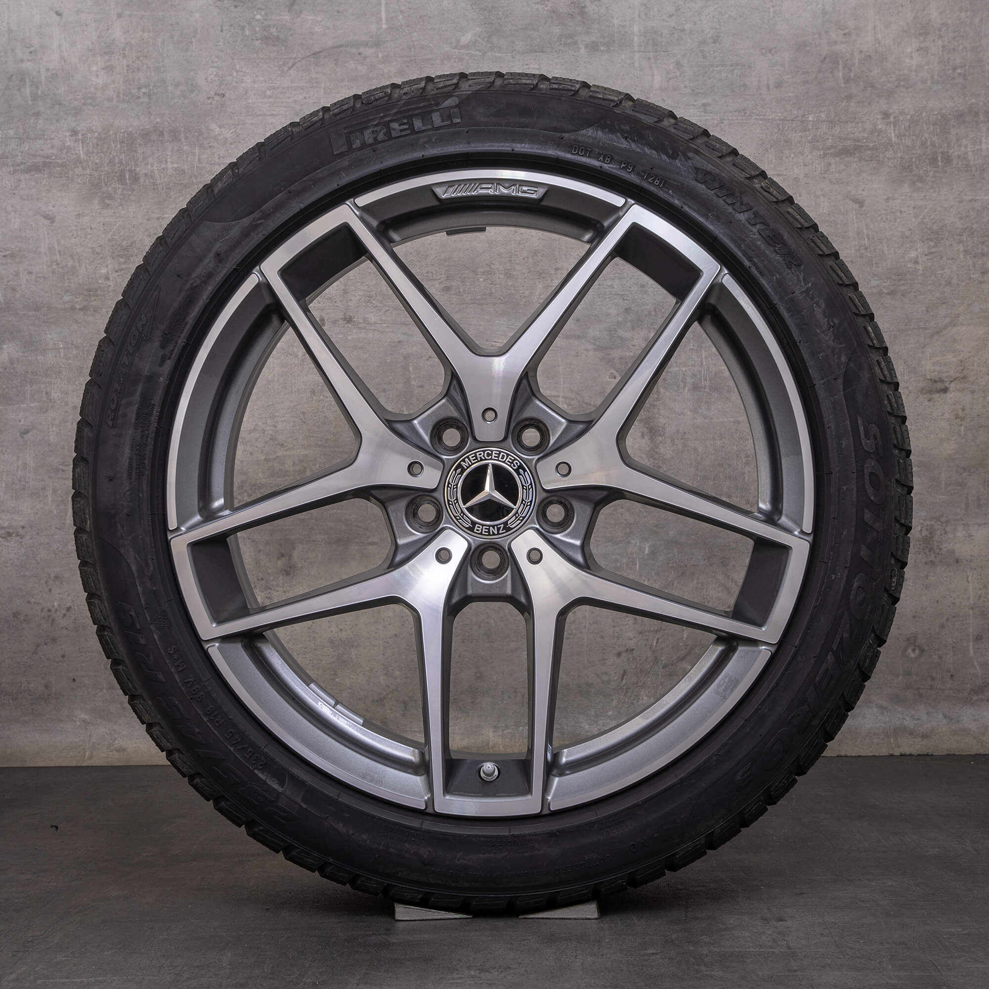 Original Mercedes Benz GLA & 45 AMG Winterräder 19 Zoll X156 Felgen A1564010700 himalaya grey glanzgedreht