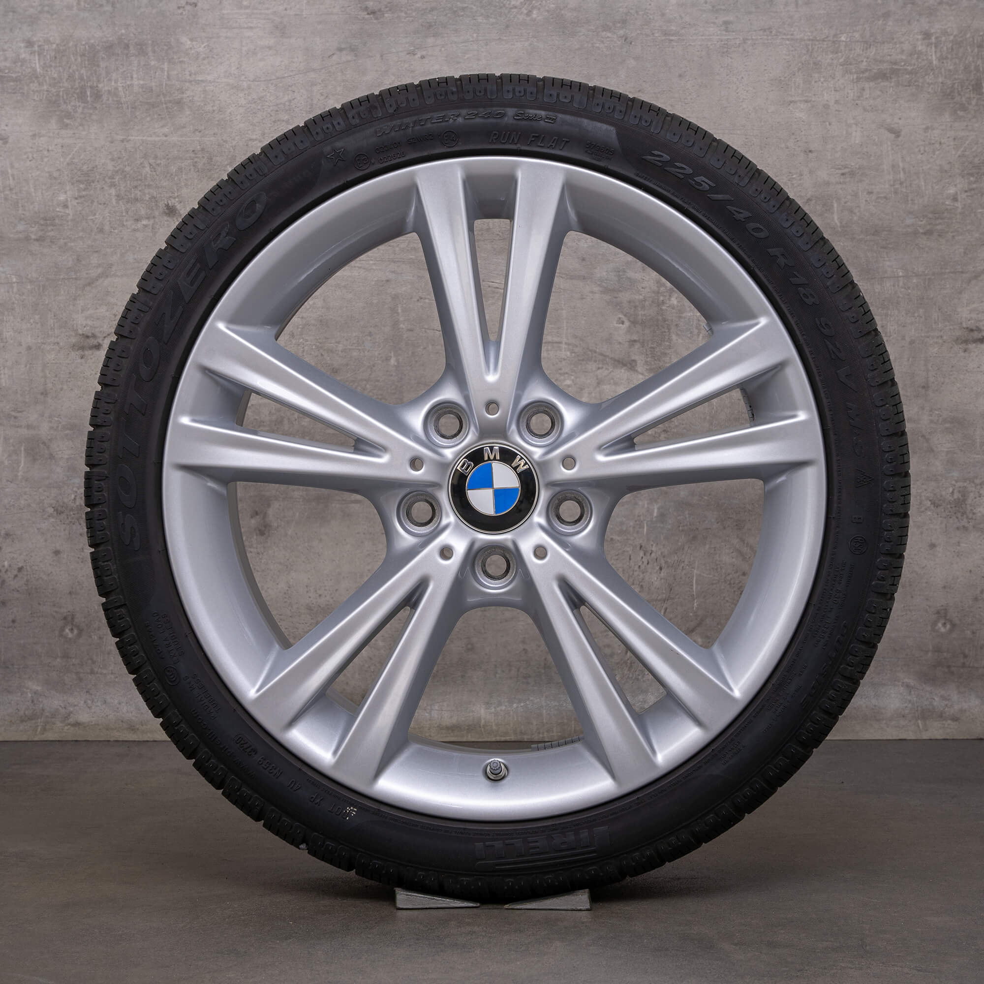 Original BMW 1er 2er Winterräder 18 Zoll F20 F21 F22 F23 Felgen Styling 385 6796212 silber