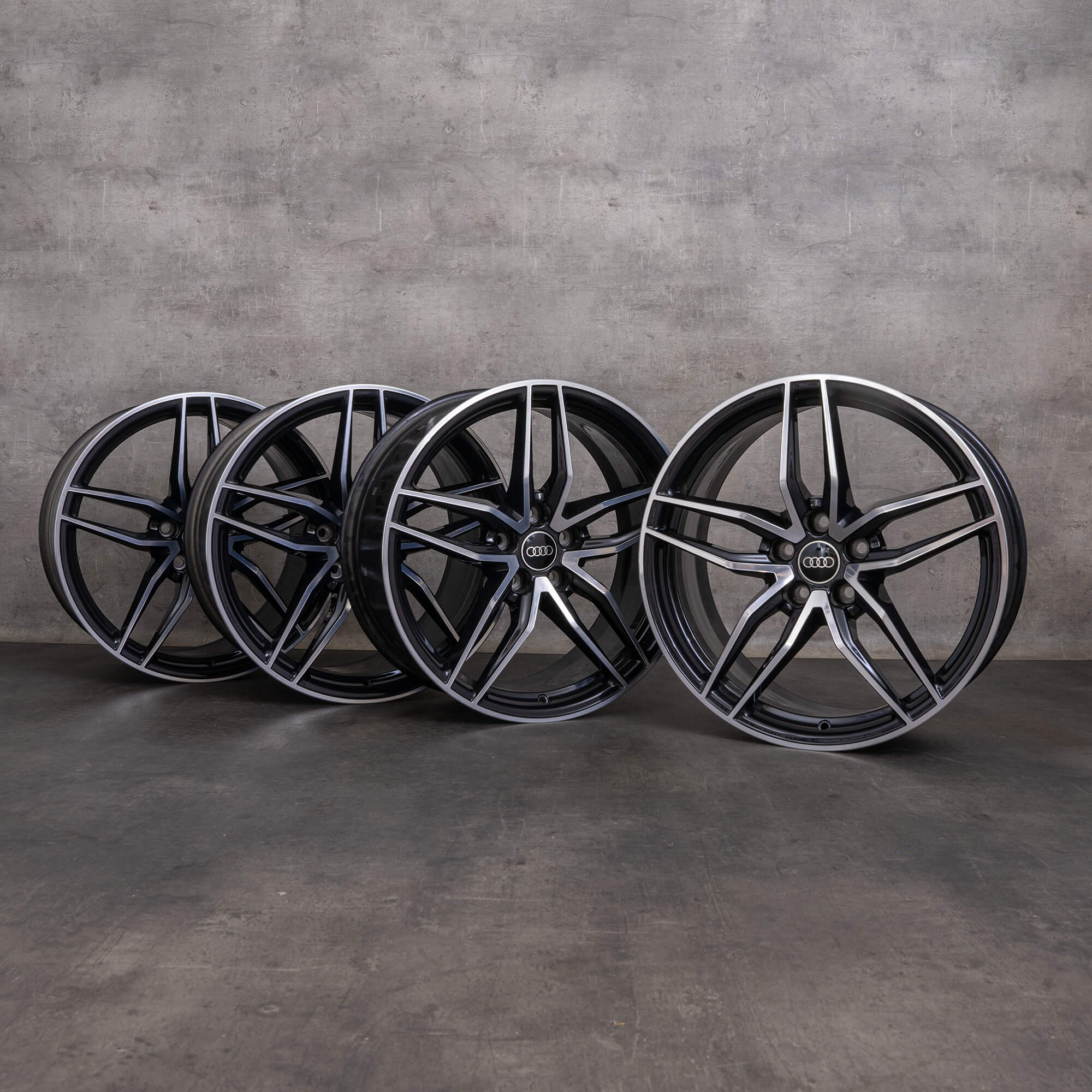 Audio R8 Rim OEM Audi R8 Rims 19 inch 4S 4S0601025P 4S0601025R titanium gloss turned