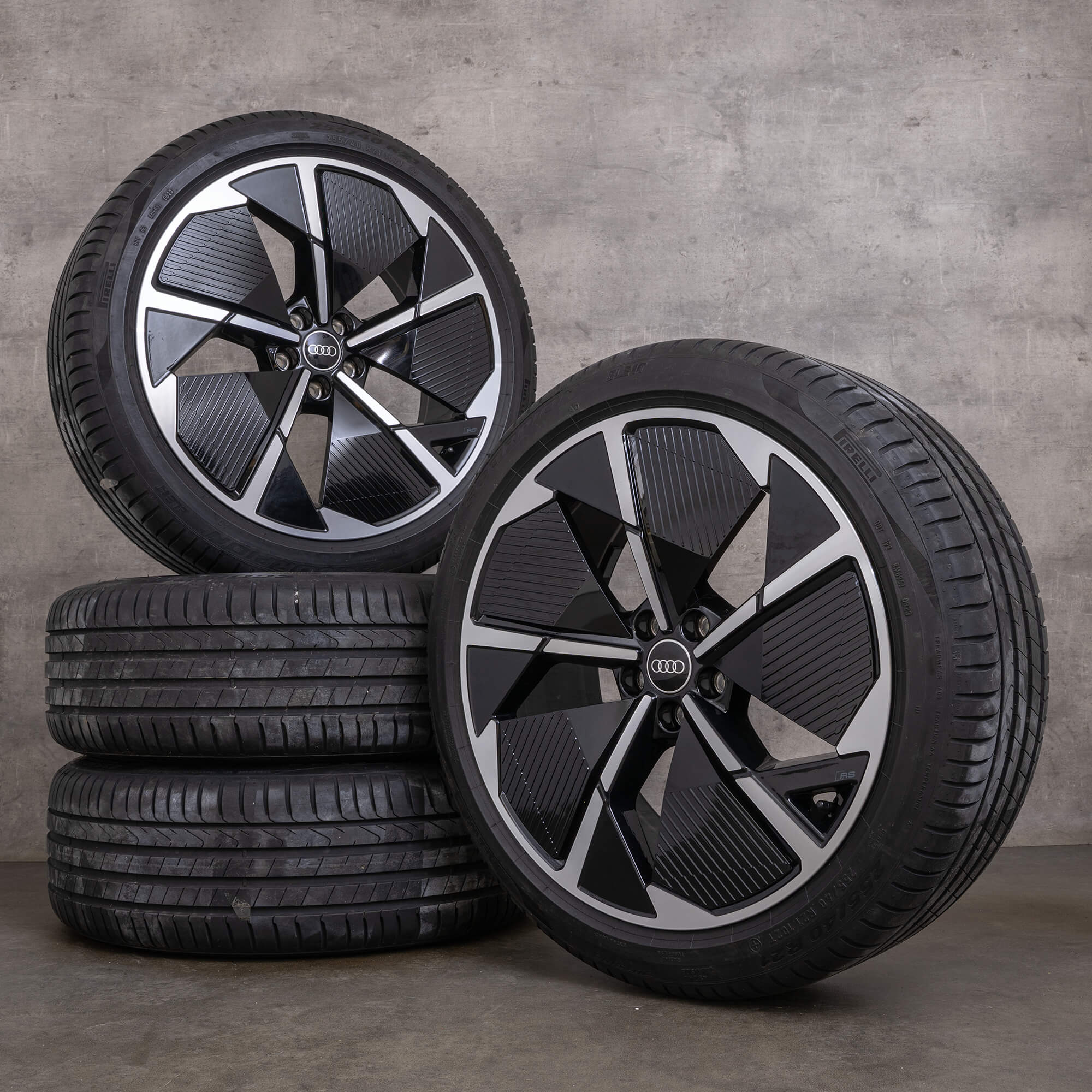 Original Audi Q4 e-tron & Sportback Felgen 21 Zoll FZ Sommerräder 89A601025A 89A601025S schwarz glanzgedreht