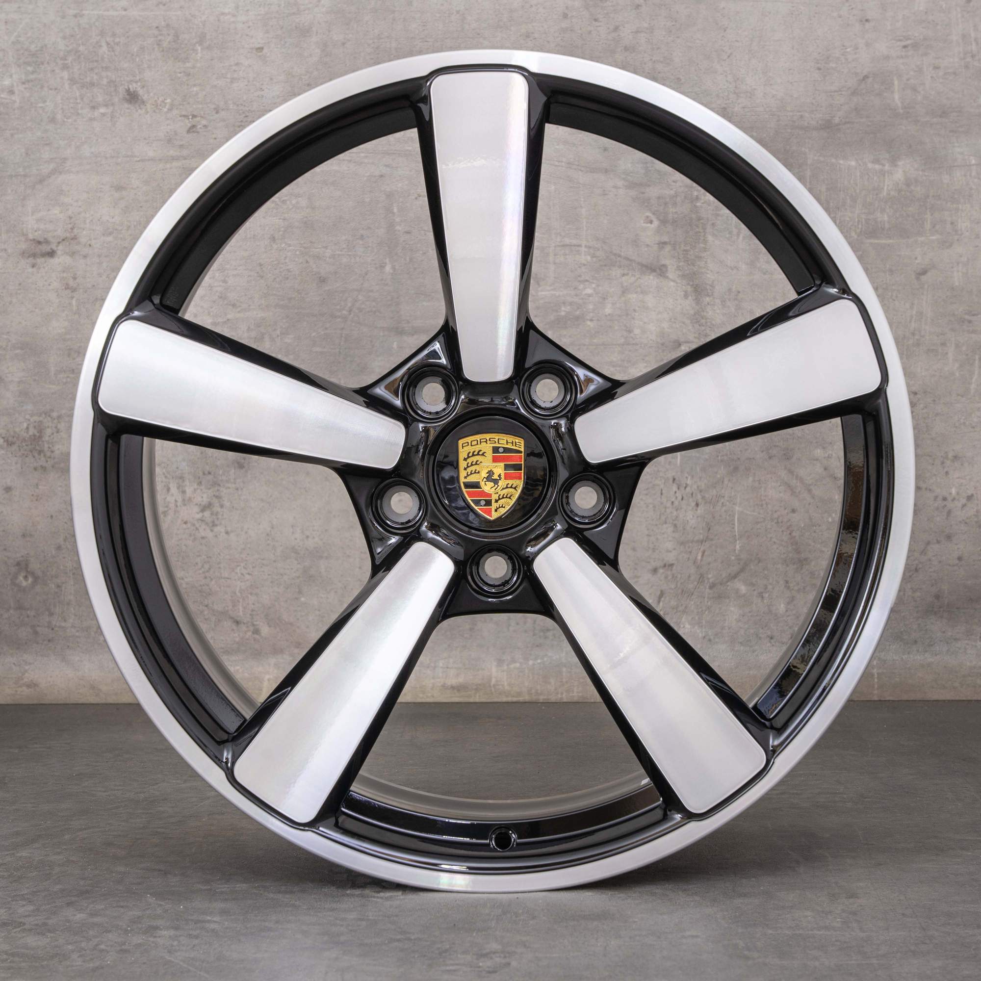 Oryginał Felgi Porsche 992 Exclusive Design 20 21 cali 992601025BE 992601025L czarne polerowane NOWOŚĆ