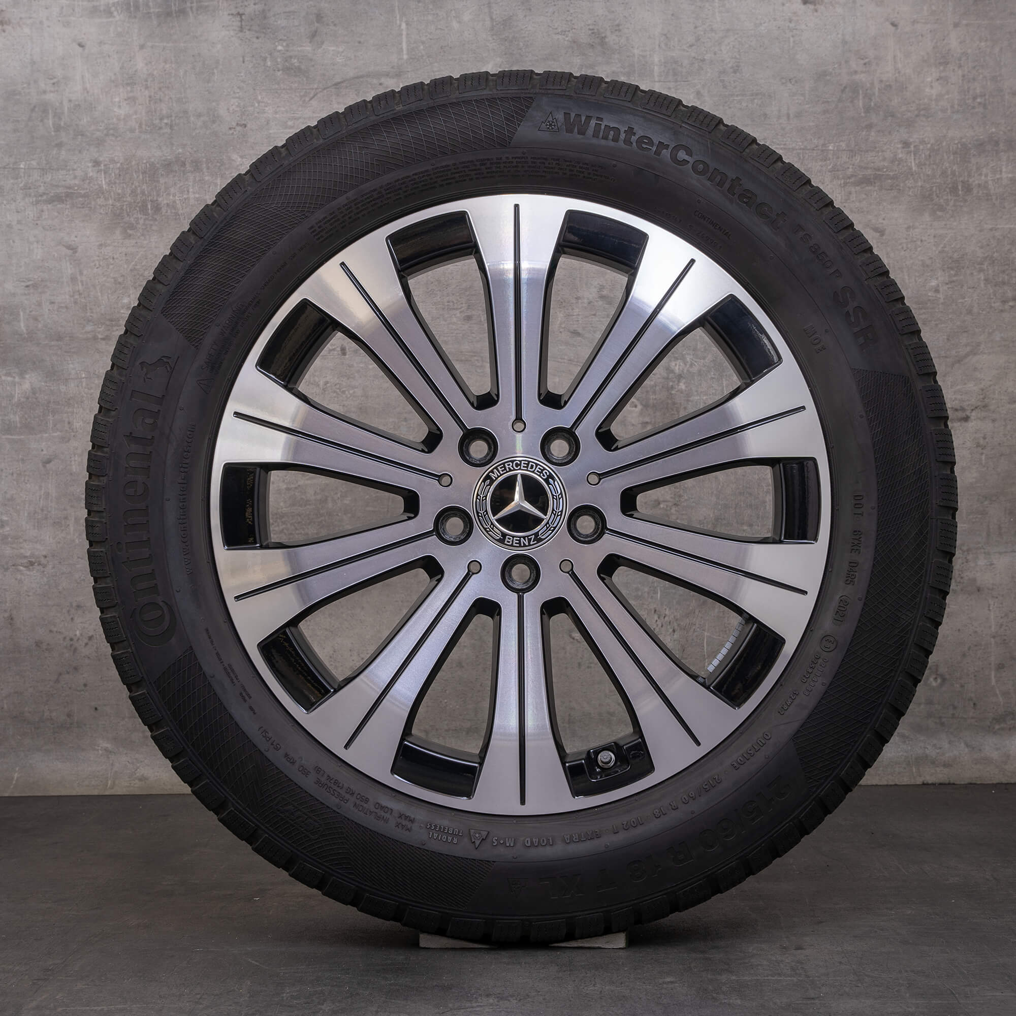 Oryginalne koła zimowe Mercedes Benz EQA EQB 18 cali H243 X243 Felgi A2434010000 czarne Polerowane