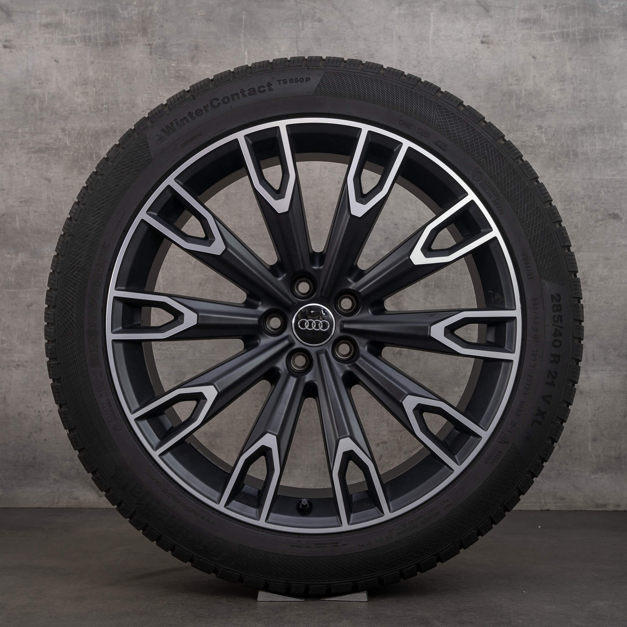 Oryginał Audi Q7 SQ7 koła zimowe 21 cali 4M felgi Talea Design 4M0071491 czarne satynowe Polerowane