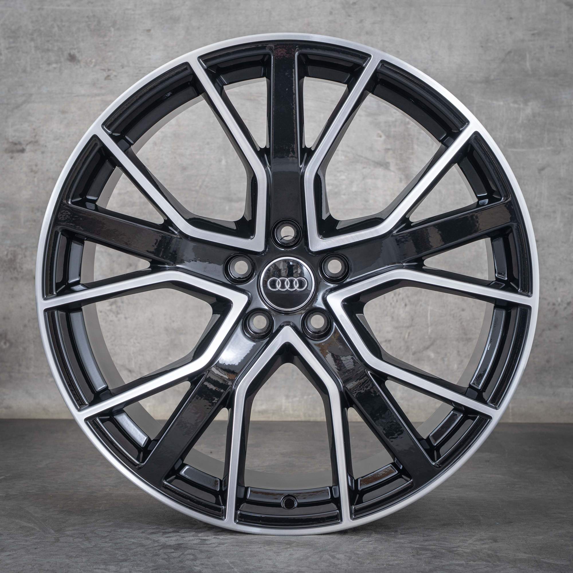 OEM Audi A5 S5 Rims 20 inch F5 8W B9 8W0601025EG black polisched NEW
