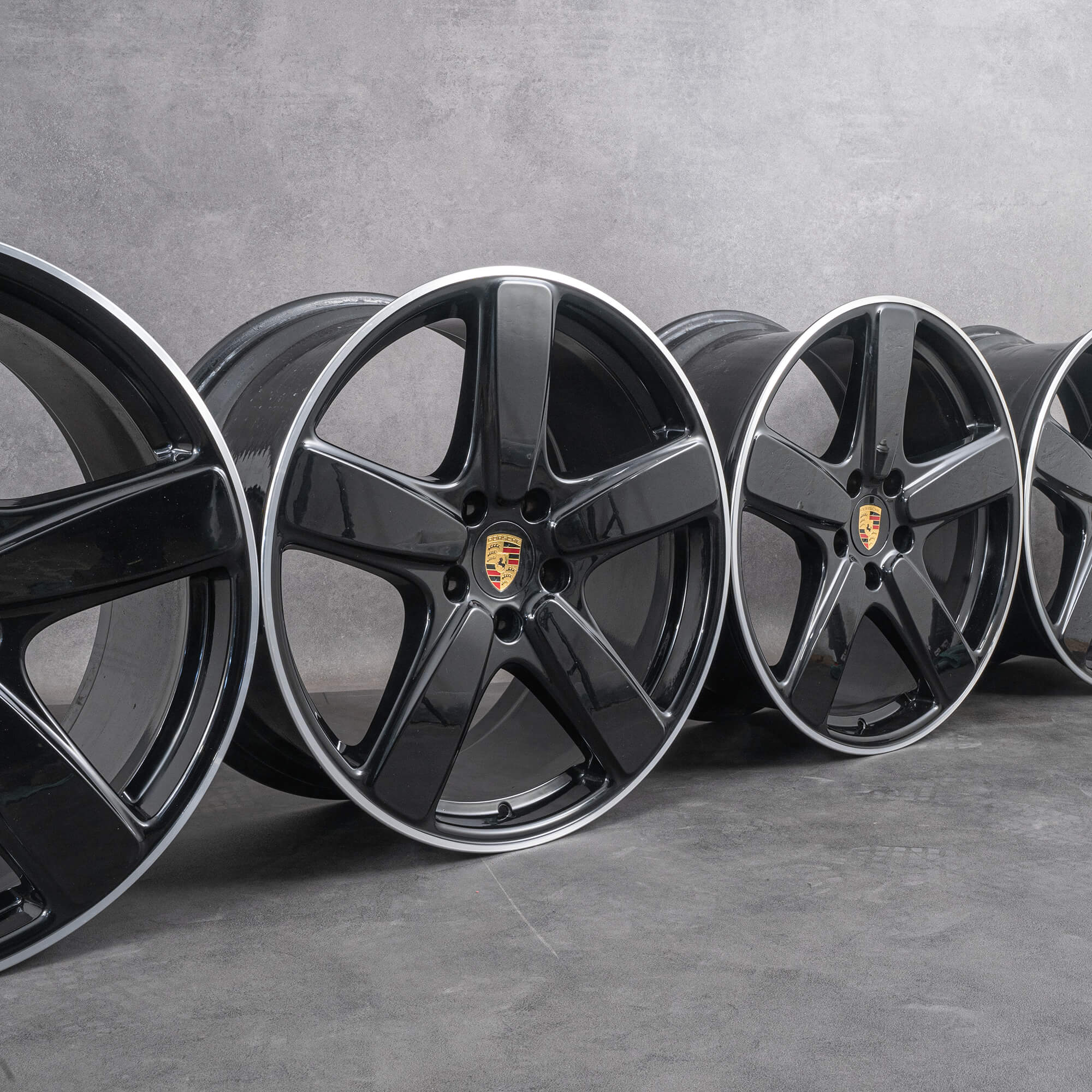 OEM Porsche 21 inch Cayenne E2 958 Sport Classic rims 7P5601025BD 041 New