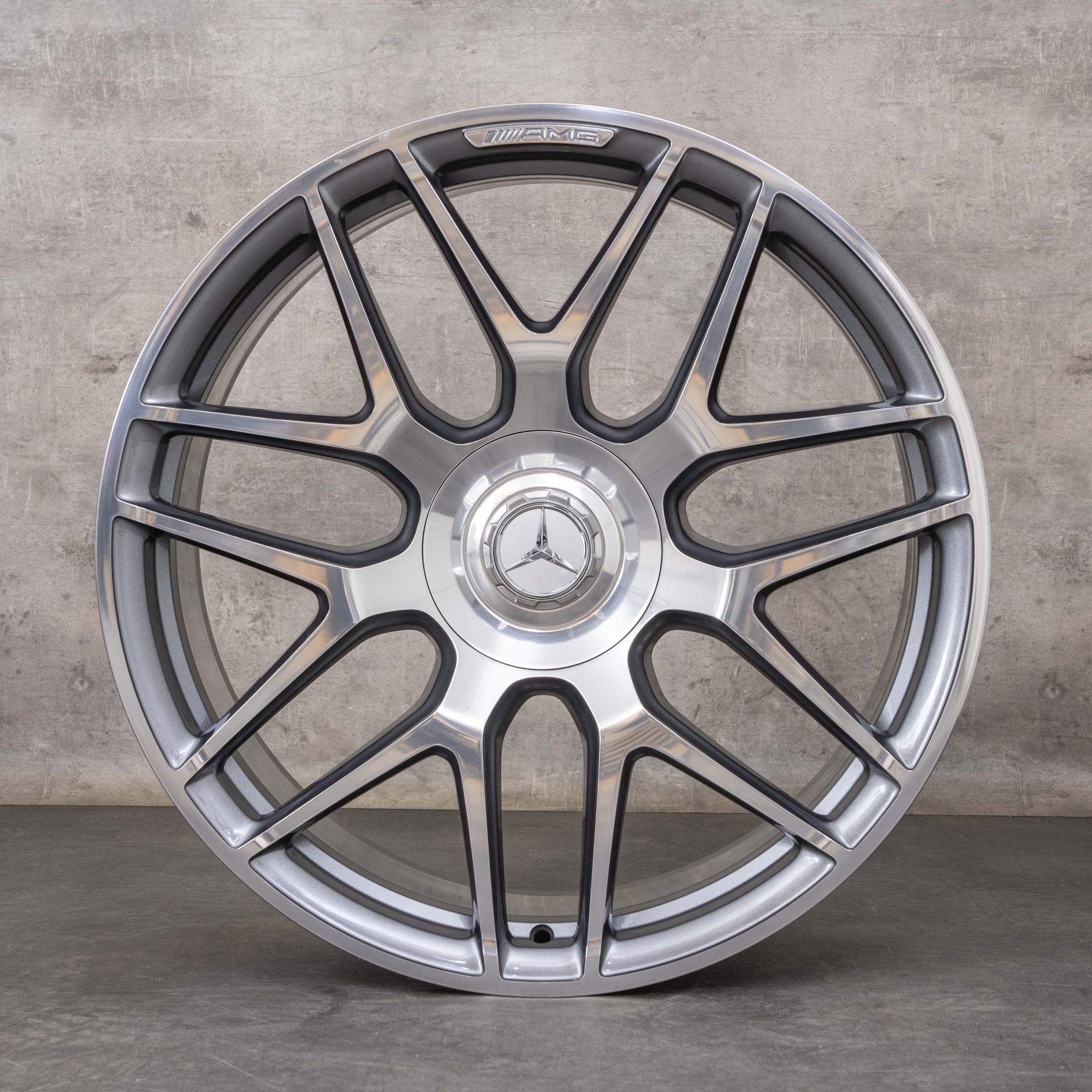 OEM Mercedes Benz G-Class G63 AMG winter wheels 22 inch W465 W463A Rims ...