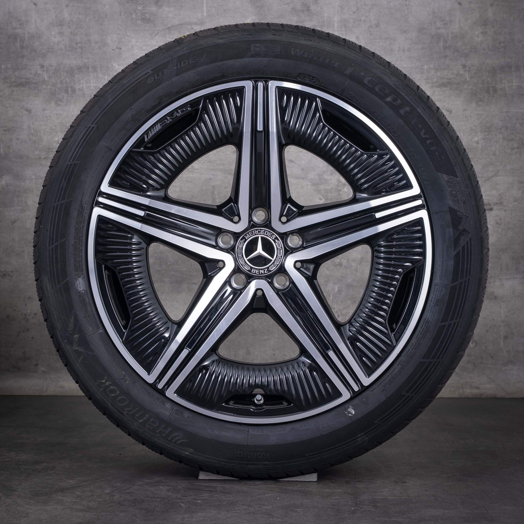 OEM Mercedes-Benz EQE AMG 19inch V295 winter wheels A2954012200 Aulfelgen black diamond cut