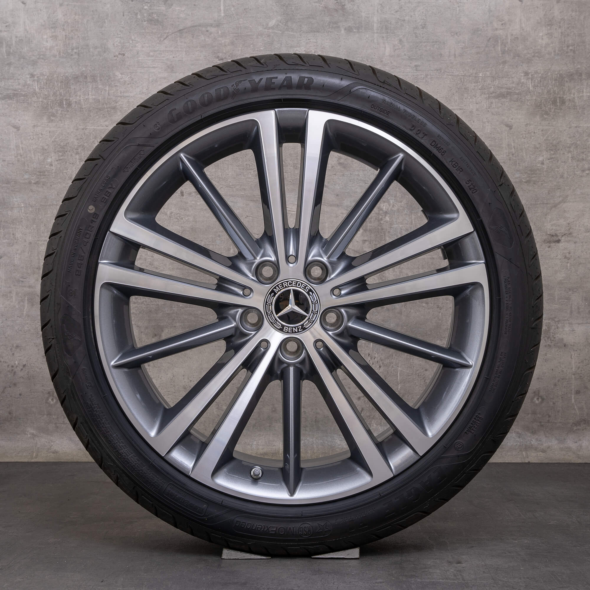 Orijinal Mercedes Benz CLS AMG jantlar 19 inç C257 Sommerrder A2574010300 A2574010400 himalaya gri parlak tornalanmış