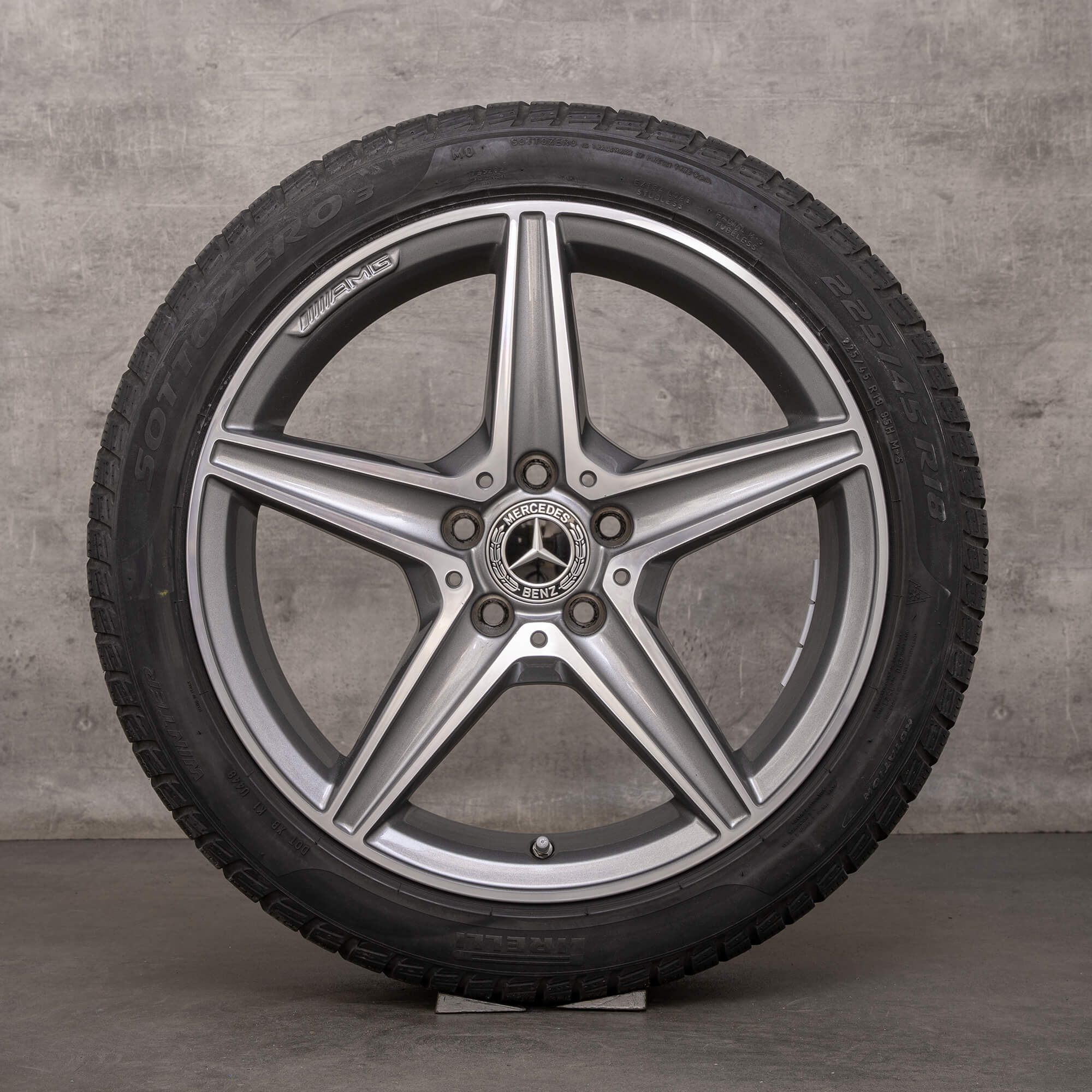 Genuine Mercedes Benz Clase C AMG neumáticos de invierno 18 pulgadas W205 S205 C205 A205 llantas A2054011100 5mm gris himalaya brillante torneado