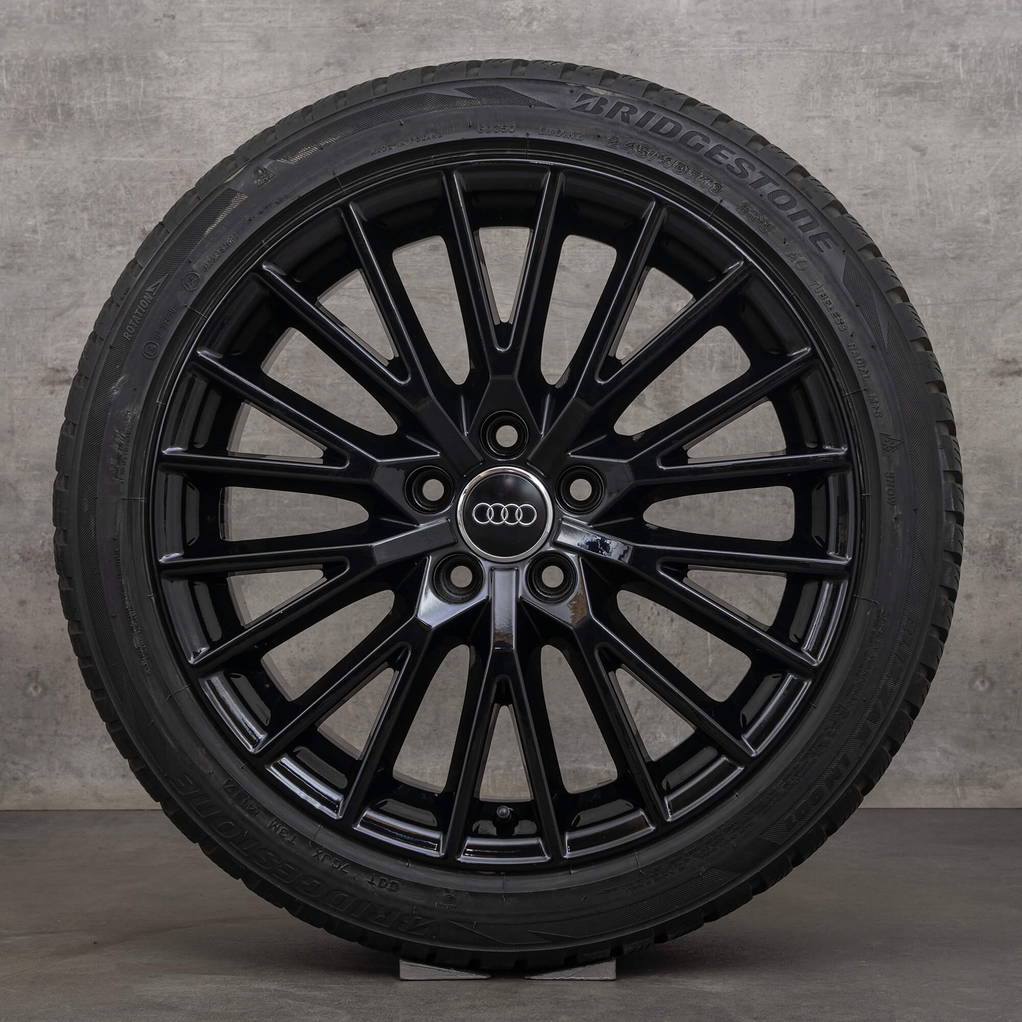 Audi TT TTS 8S winter wheels tires 18 inch 10 V spoke design