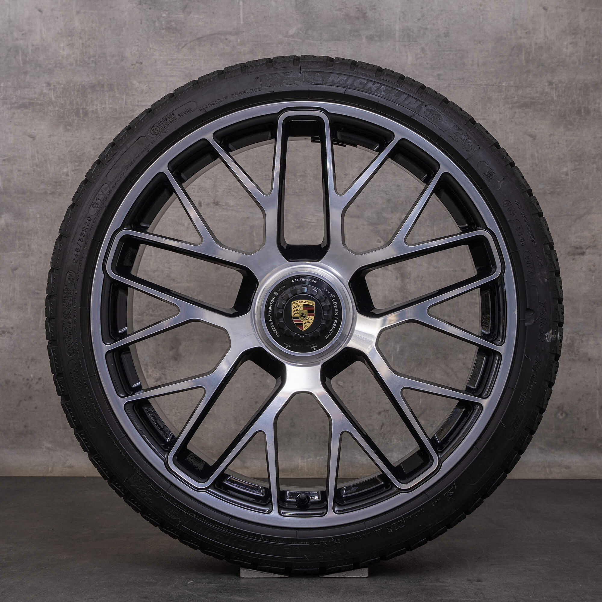 Oryginalne koła zimowe Porsche 911 20 cali 991 I II Turbo S Felgi 99136216134 99136216634 czarne polerowane