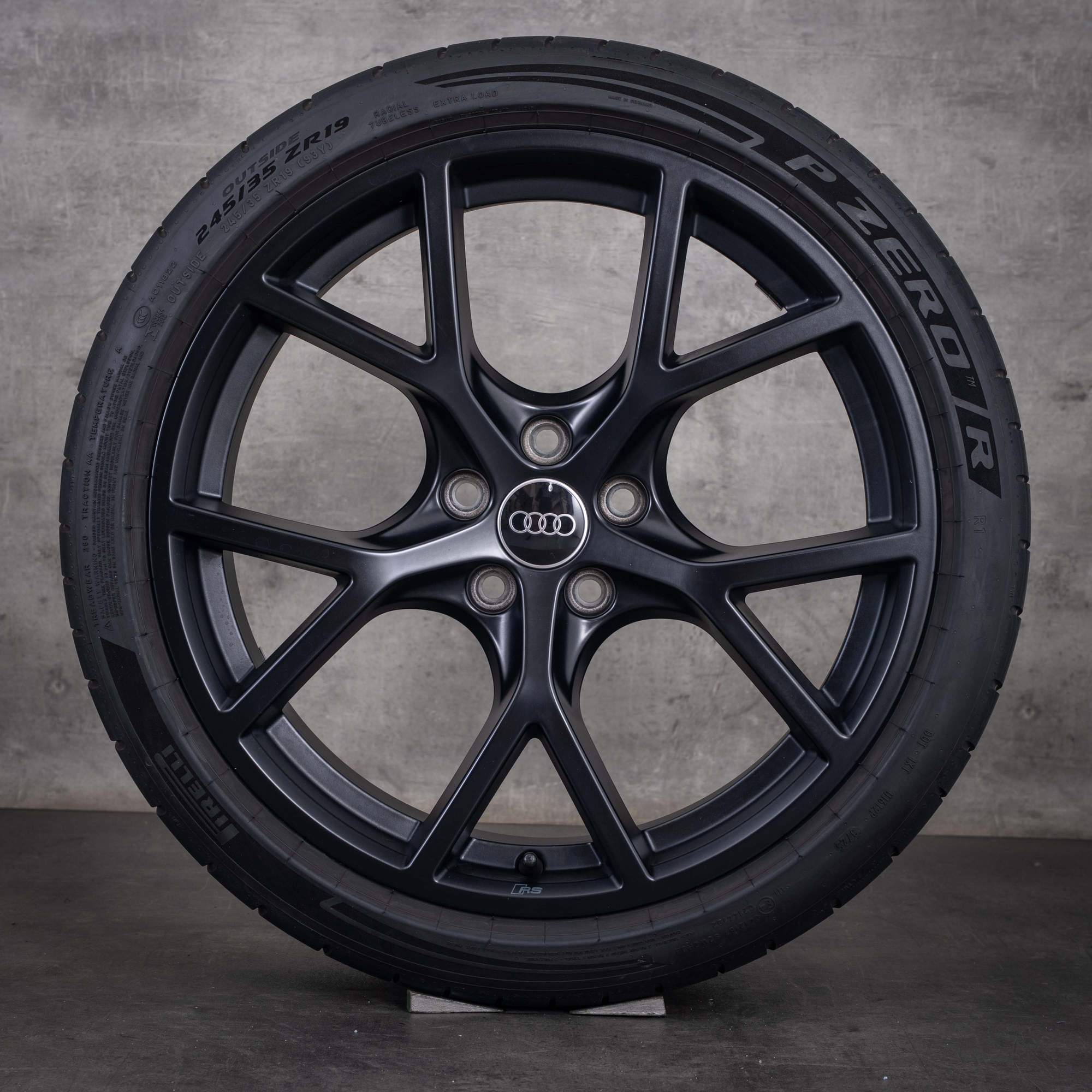 Alkuperäiset Audi RS3 -vanteet 19 tuumaa 8Y kesärenkaat 8Y0601025BR 8Y0601025BS musta silkkimatta