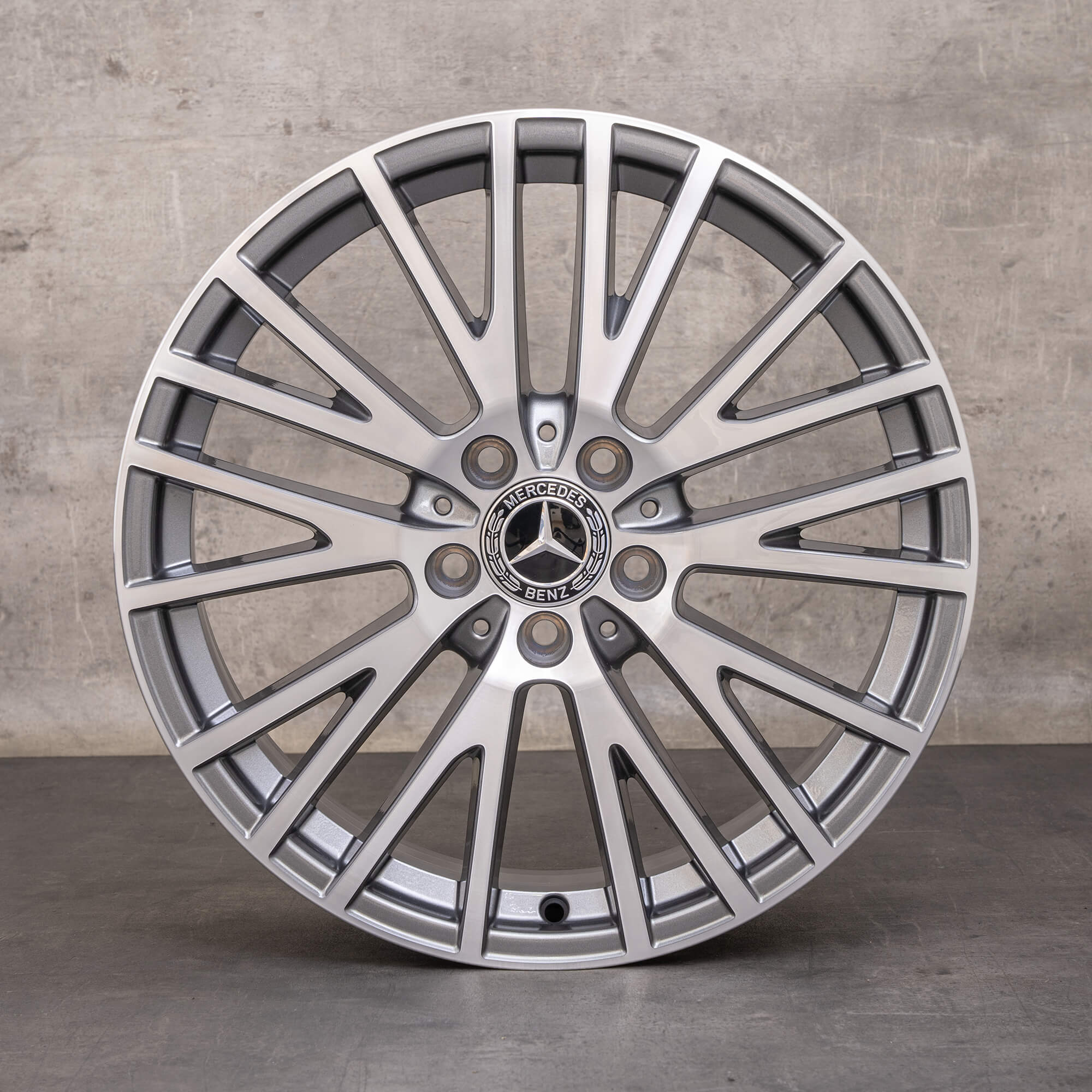 Original Mercedes Benz A B Klasse CLA Felgen 18 Zoll W177 V177 W247 X118 C118 A1774010600 himalaya grey glanzgedreht