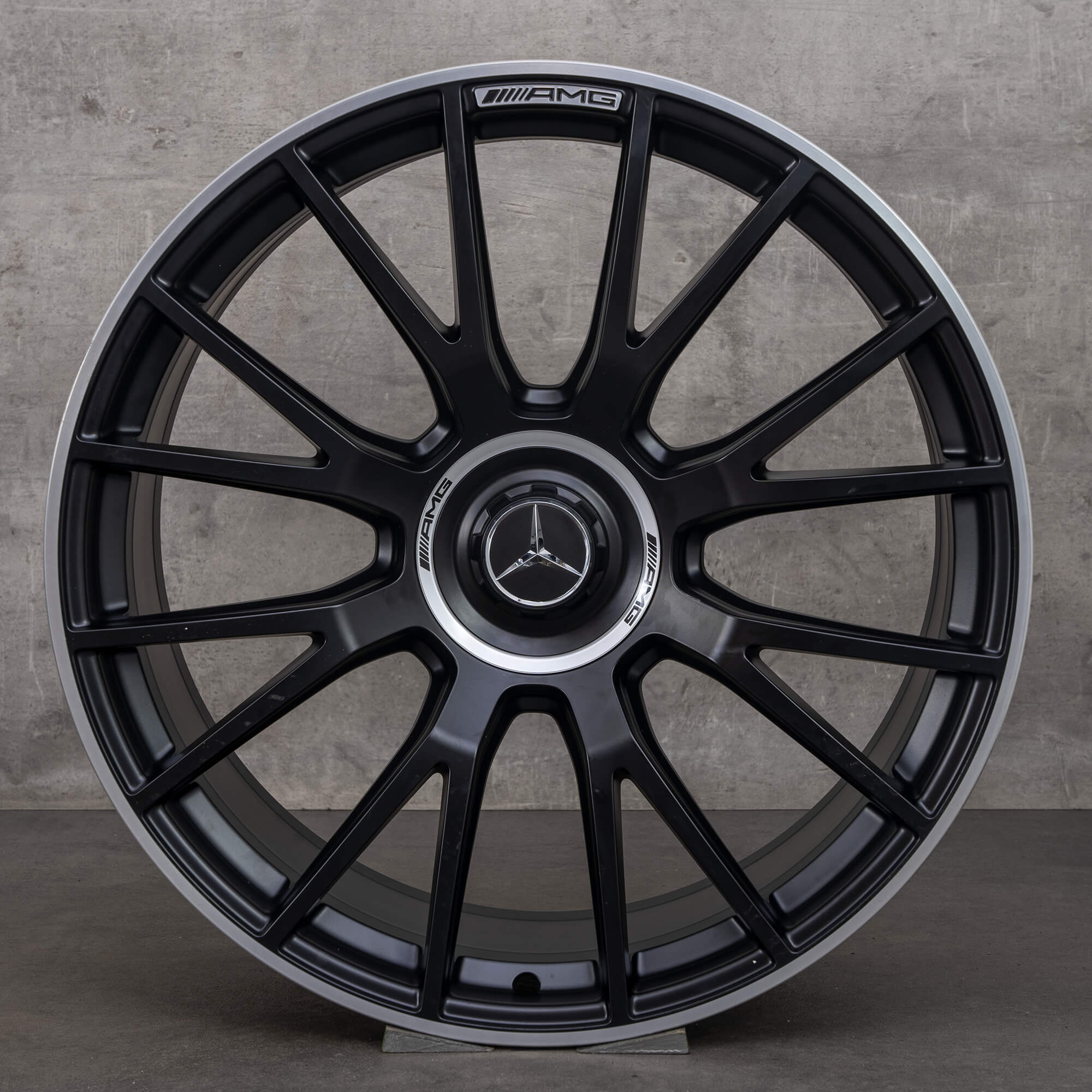 Orijinal Mercedes Benz E-Serisi E53 Hibrit AMG jantlar 21 inç W214 A2144011300 A2144011400 siyah mat yüksek parlaklık YENİ