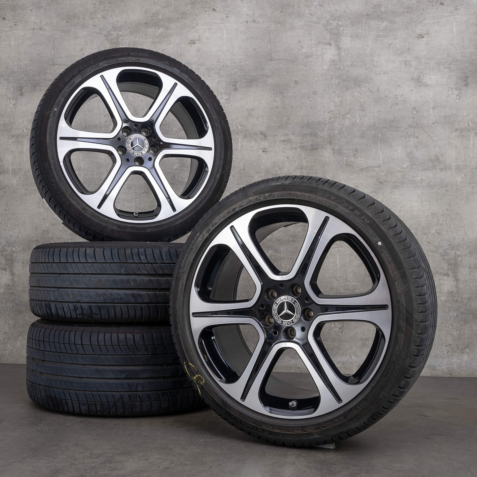 OEM Mercedes Benz E-Class wheels 19 inch W213 S213 C238 A238 summer A2134013400 A2134013500 black glossy turned