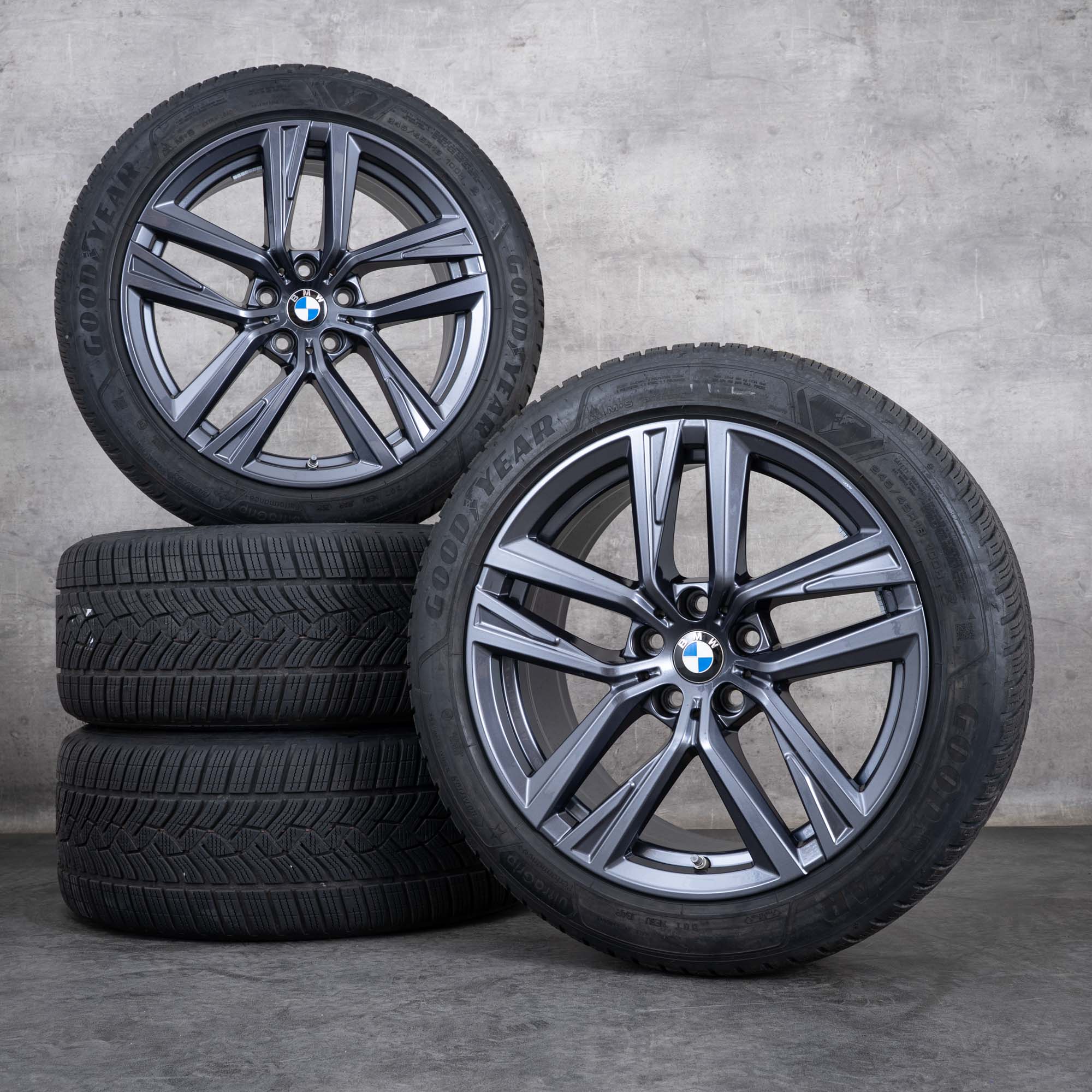 Oryginalne felgi BMW serii 4 i4 18 cali G26 Gran Coupe letnie koła stylizacja 853 6896768 midknight grey gloss