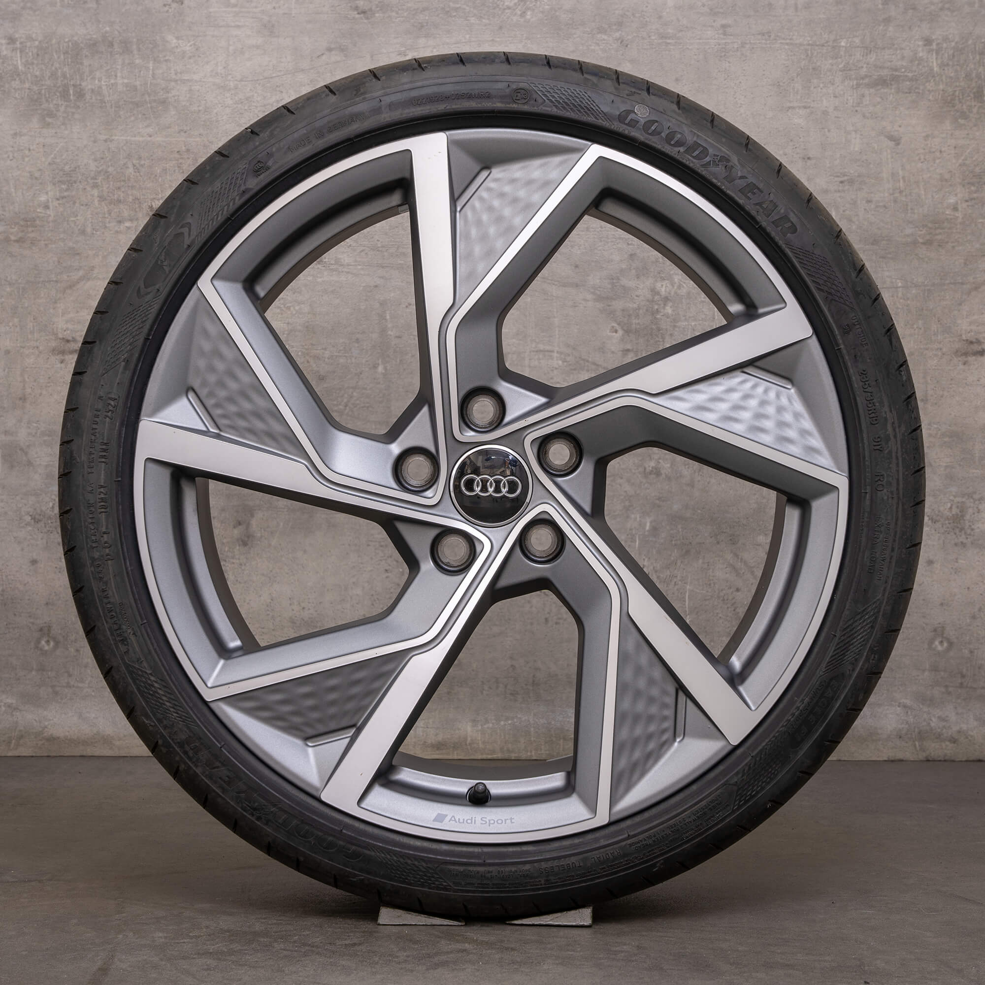 Jantes Audi A3 S3 genuínas de verão 8Y 8V 19 polegadas 8Y0601025Q titânio mate polido