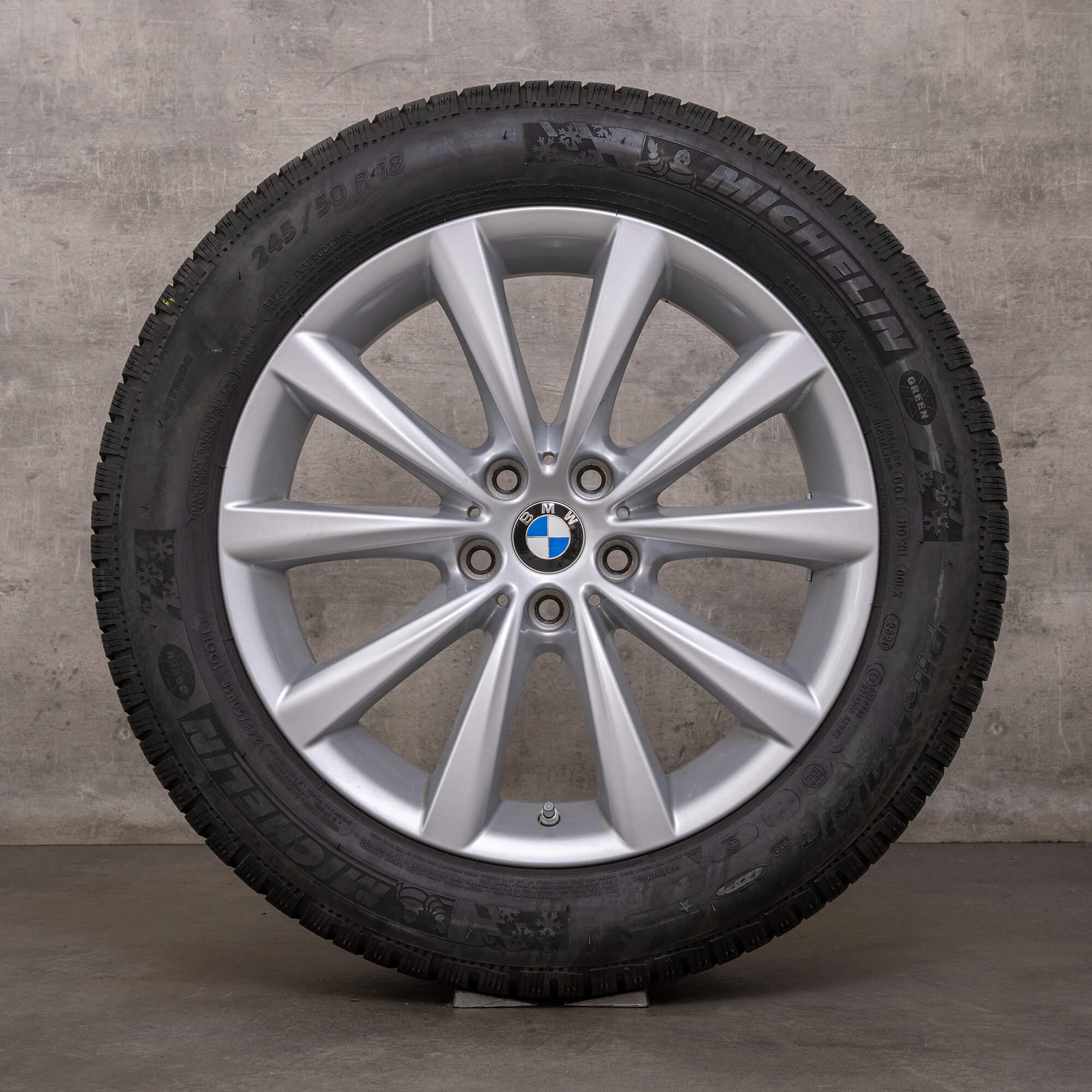 Original BMW 5-serie 8-serie vinterhjul 18 tommer G30 G31 G14 G15 G16 fælge styling 642 6867338 sølv