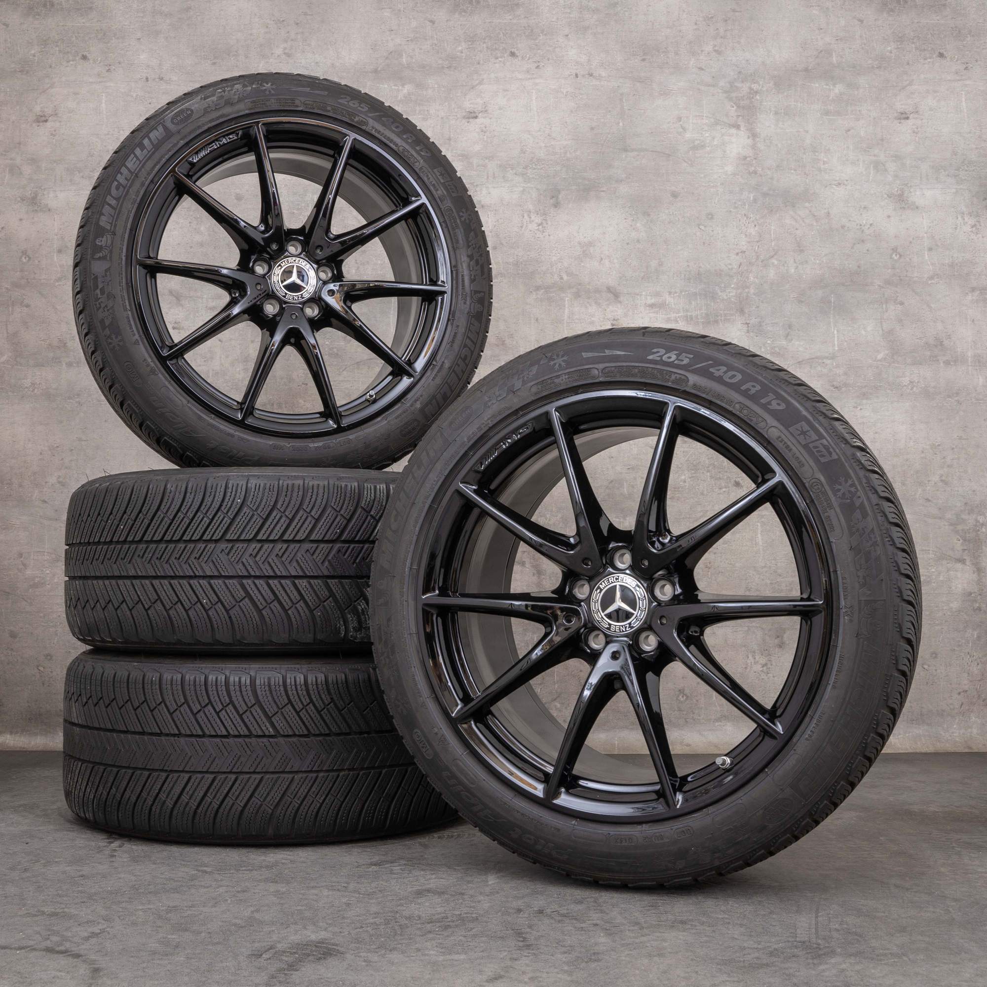 Originale Mercedes Benz E-Klasse E63 & S AMG vinterhjul 19 tommers W213 S213 felger A2134012600 A2134014600 svart blank