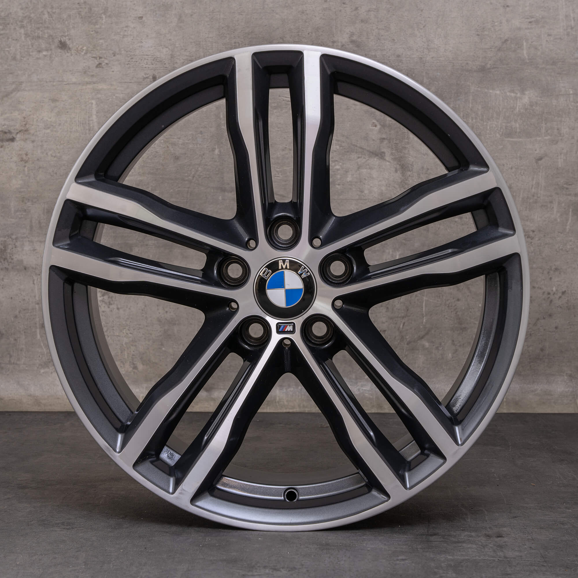 Original BMW Seria 3 4 jante 19 inch F30 F31 F32 F33 F36 Gran Goupe Styling 704 M 8043650 8043651 orbit grey lustruire față