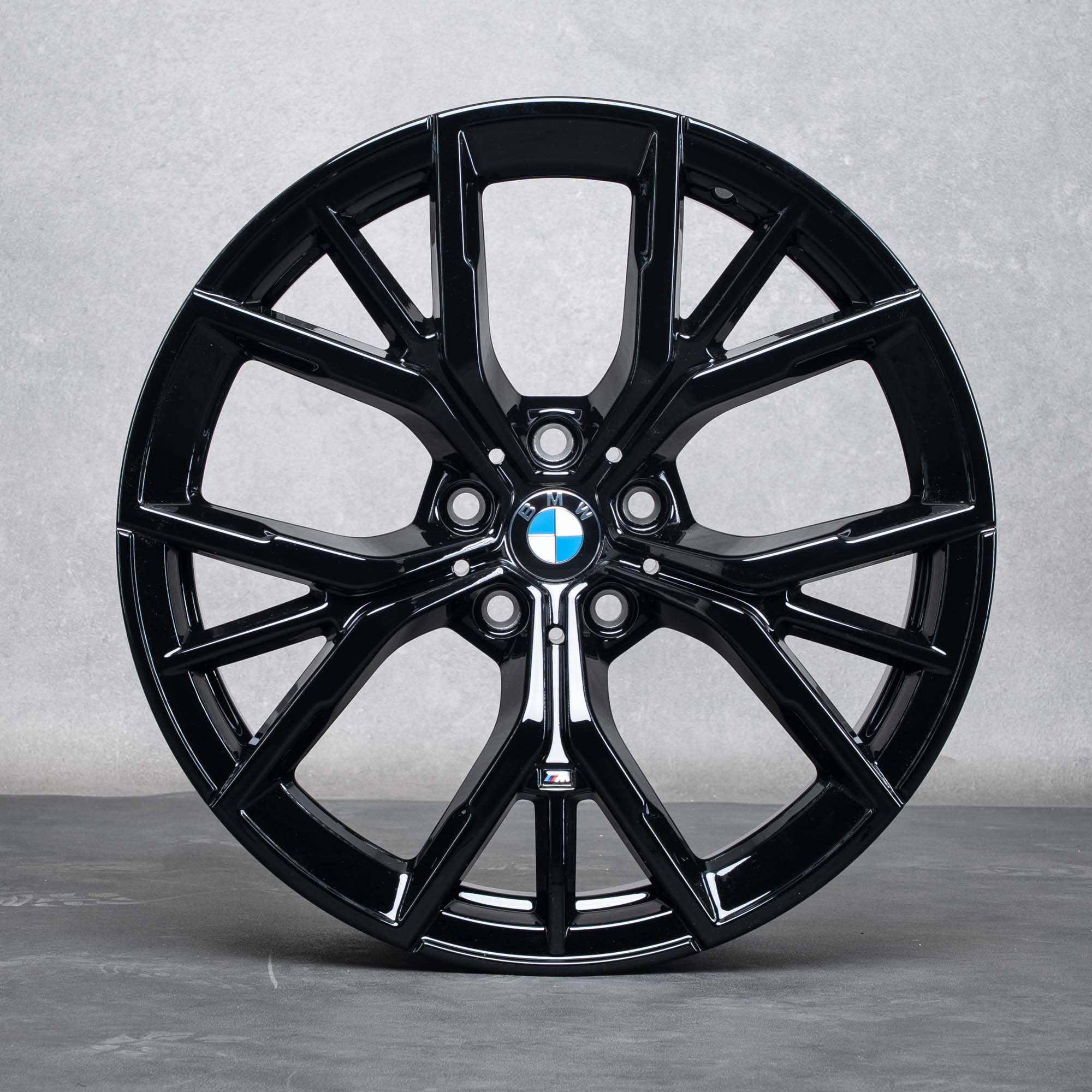 Oryginalał BMW Seria 5 Felgi 19 cali G30 G31 Stylizacja 845 8747234 czarny błyszczący