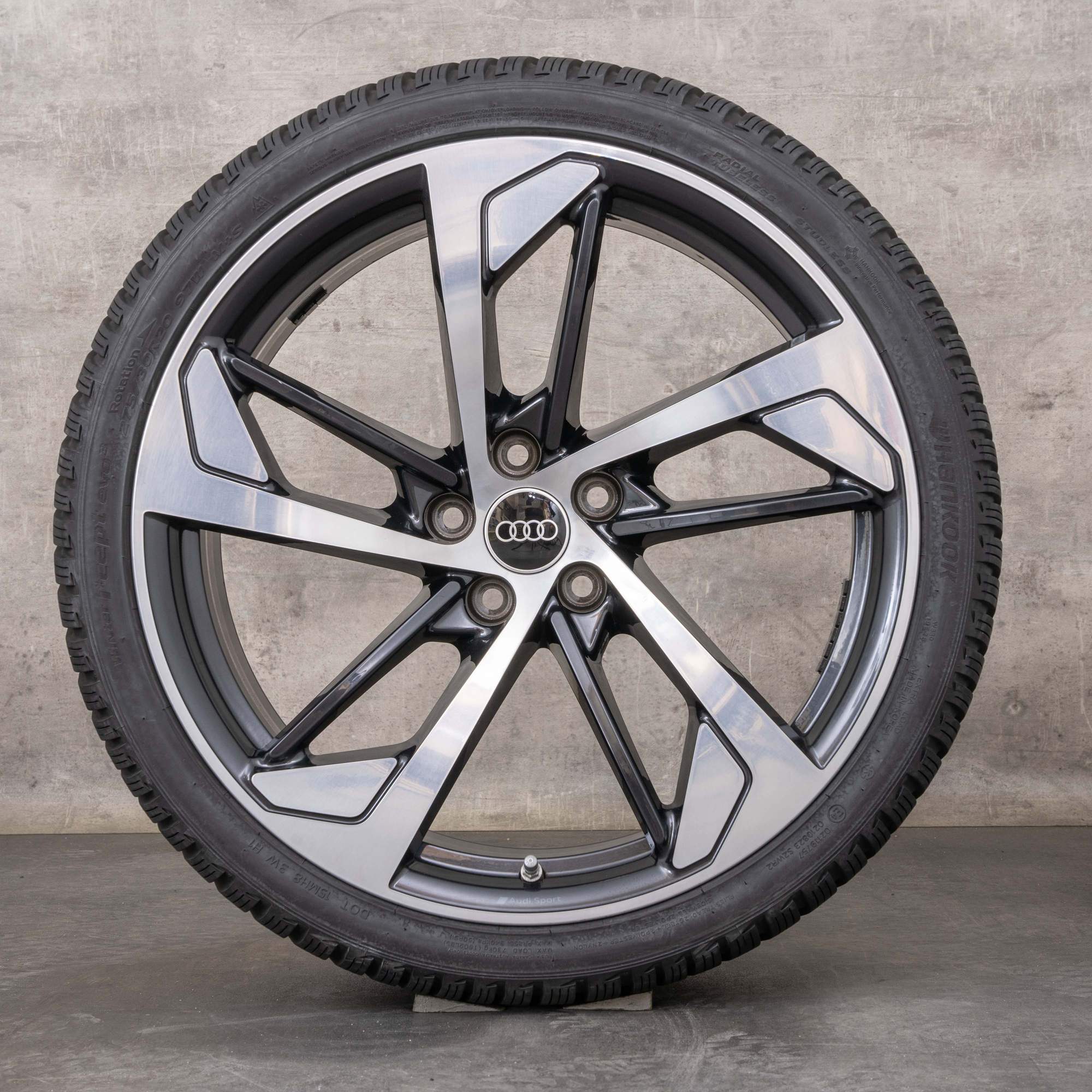 Jante originale Audi RS4 RS5 20 inch 8W B8 B9 Anvelope de vară 8W0601025CL negru Lucios