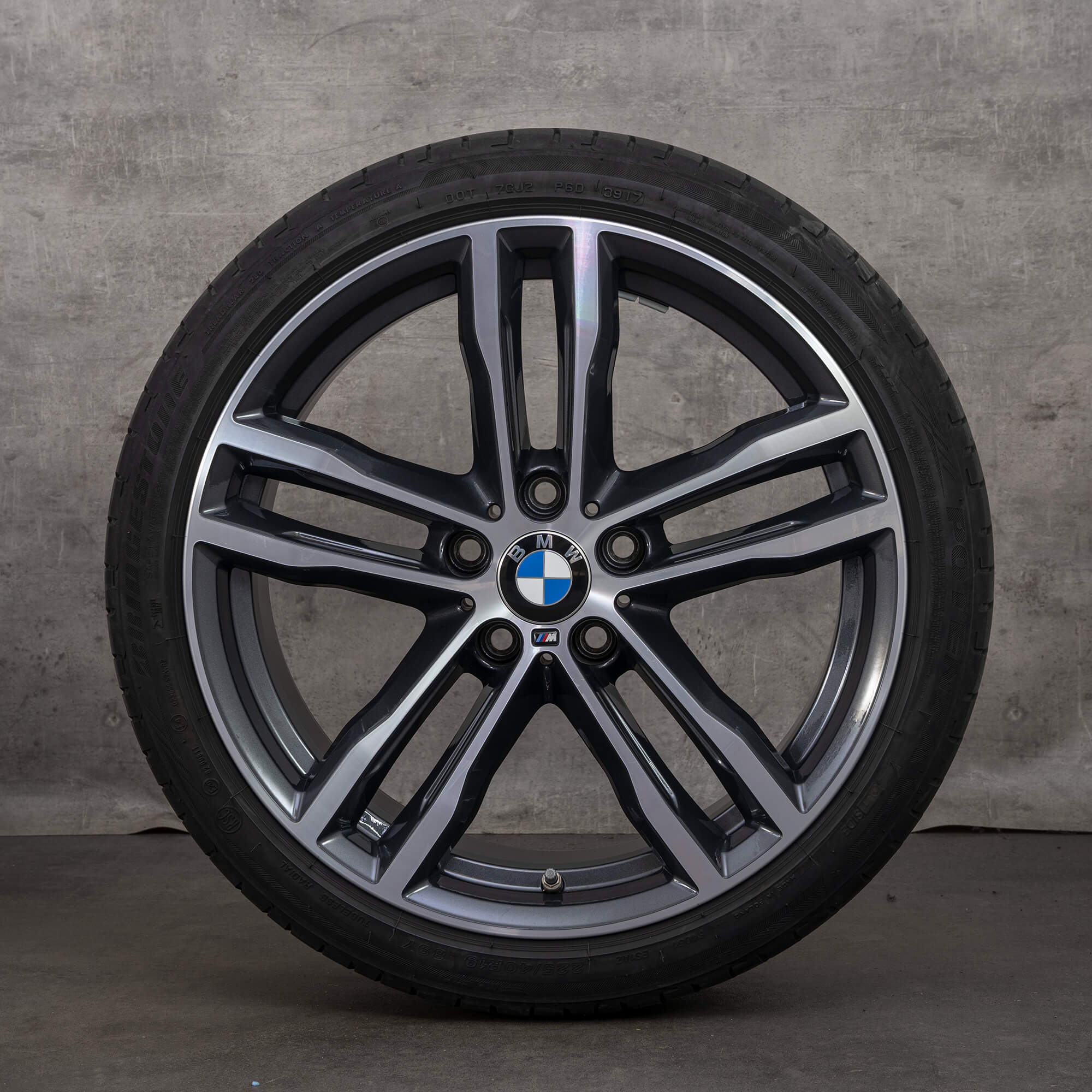 BMW 19 inch rims 3 series F30 F31 4 F32 F33 summer wheels tires 704M