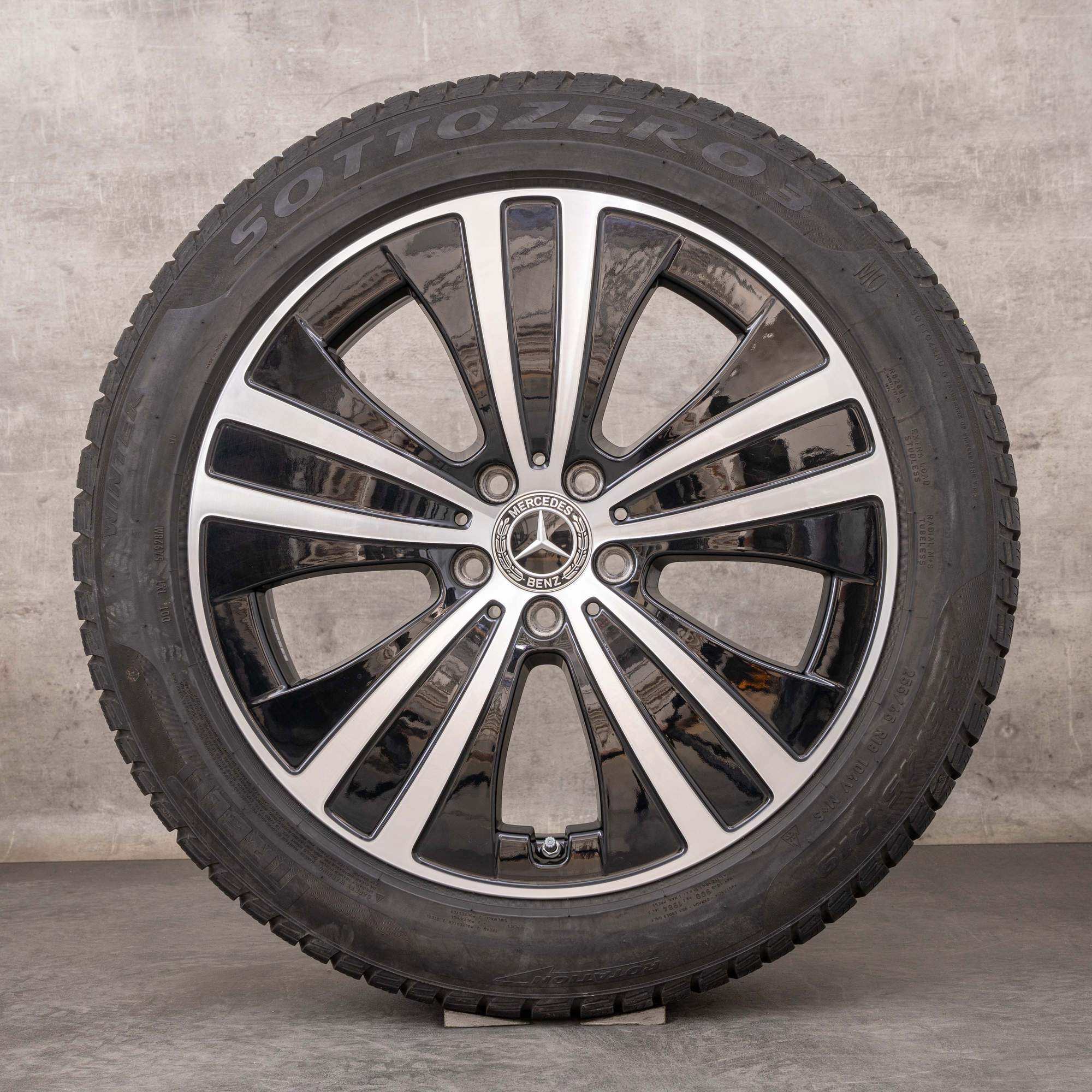Alkuperäiset Mercedes Benz EQE talvirenkaat 19 tuuman V295 vanteet A2954011200 musta kiillotettu sorvattu