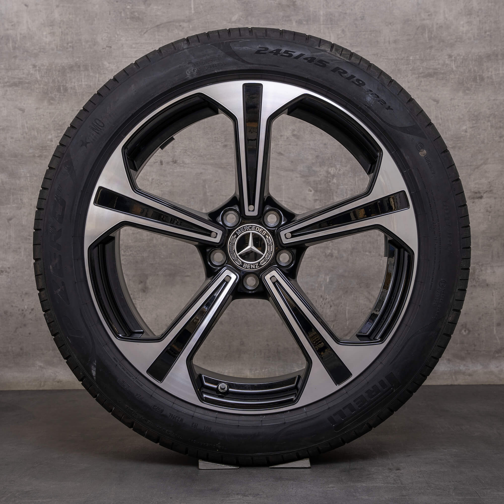 Originale Mercedes Benz E-Klasse hjul 19 tommer W214 S214 Sommerrder A2144013600 A2144013700 sort blank drejet