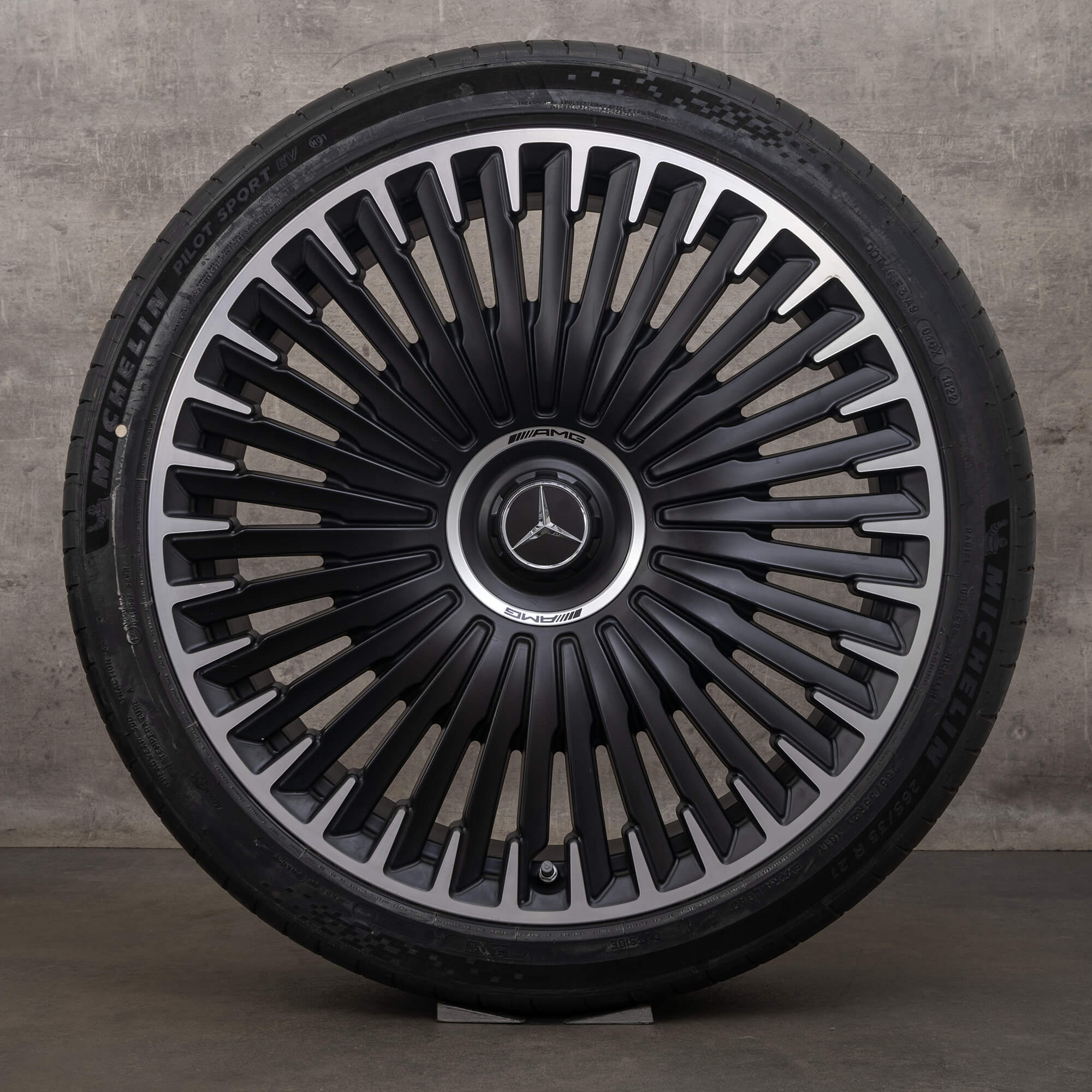 Original Mercedes Benz AMG EQE 43 53 Felgen 21 Zoll V295 Sommerreifen A2954013100 A2954013200 schwarz matt Sommerräder