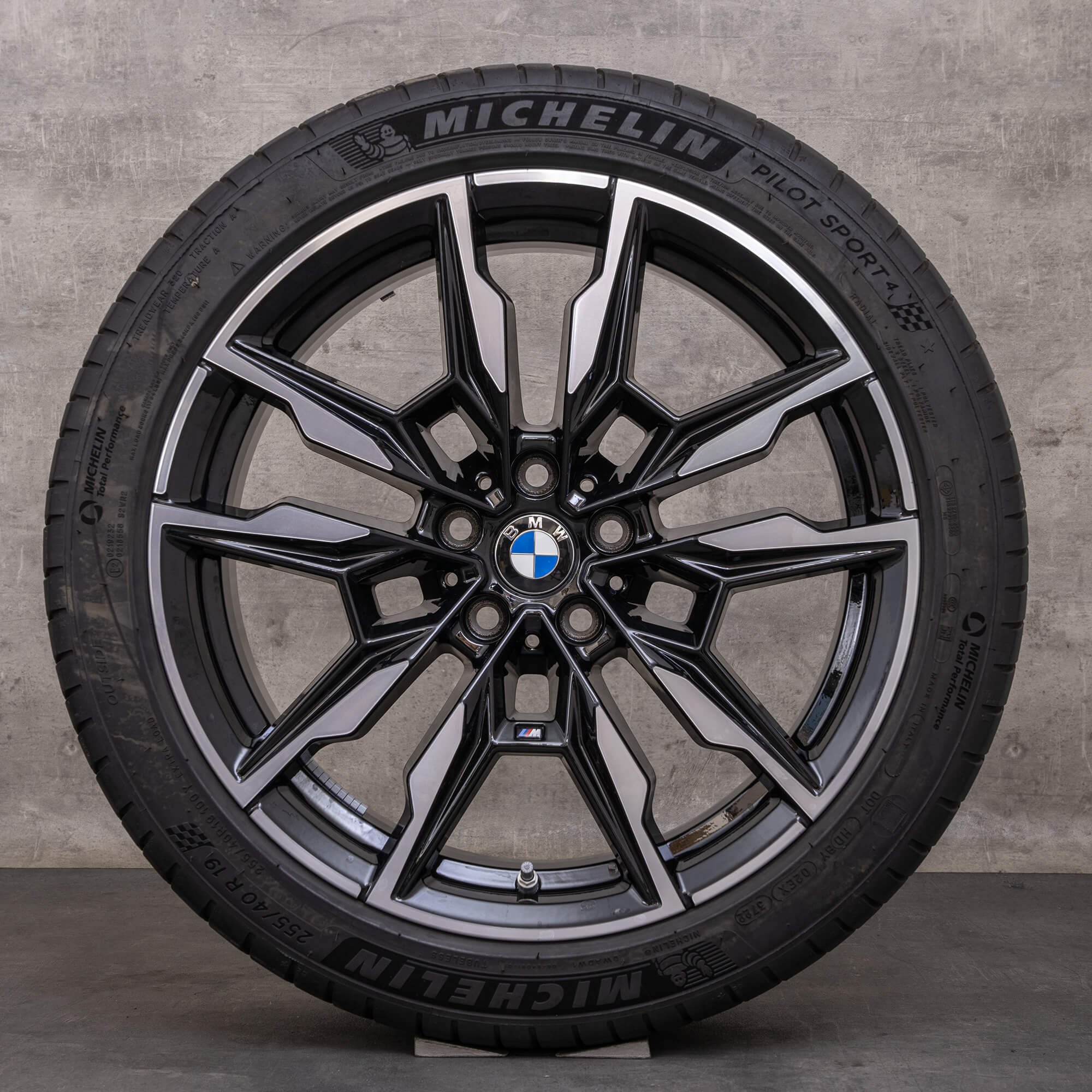 Original BMW 4er i4 Felgen 19 Zoll G26 Gran Coupe Sommerräder Styling 861 M 8089227 8089228 jet black glanzgedreht