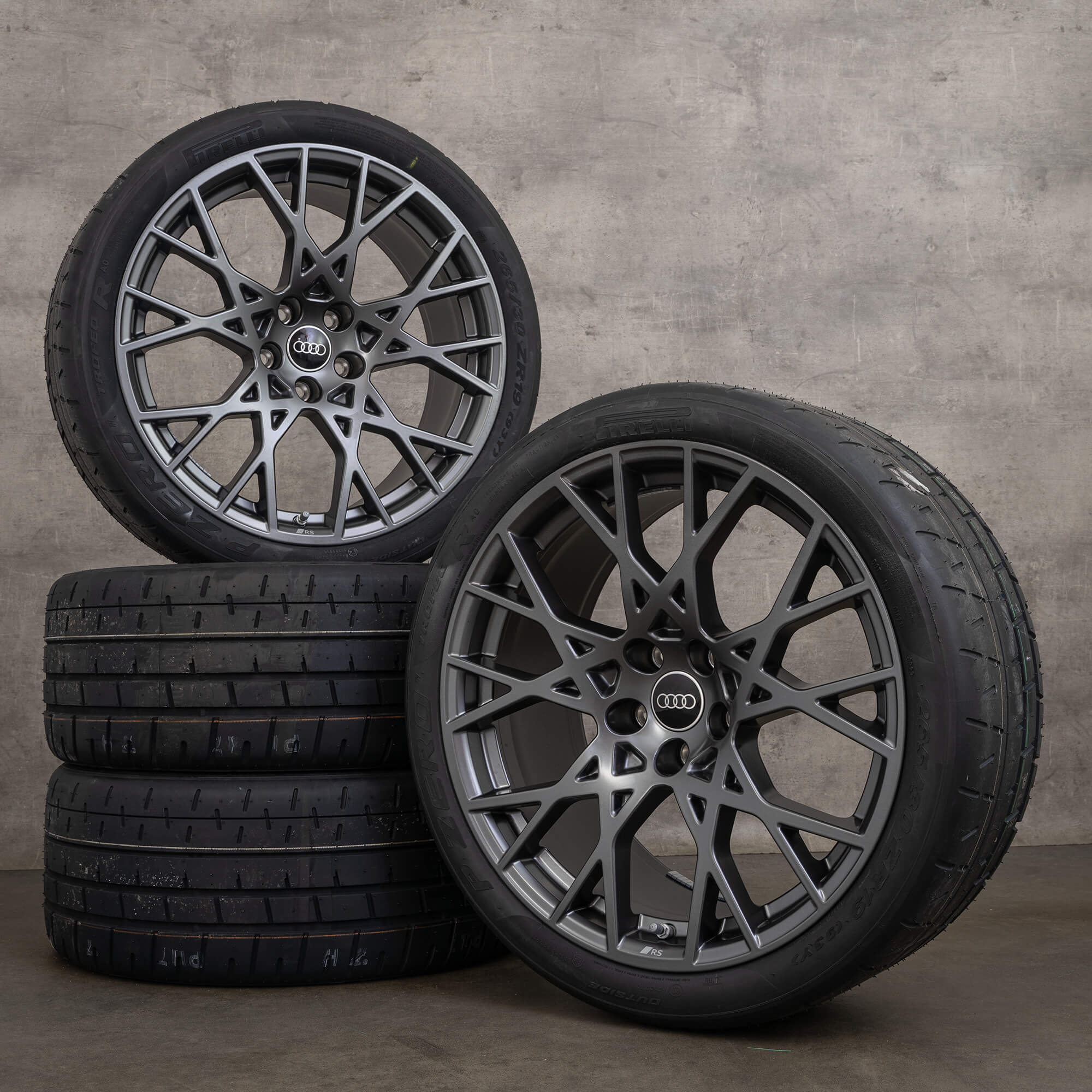 Originální letni disky Audi RS3 19" 8Y 8Y0601025CK 8Y0601025CL šedé NOVÉ