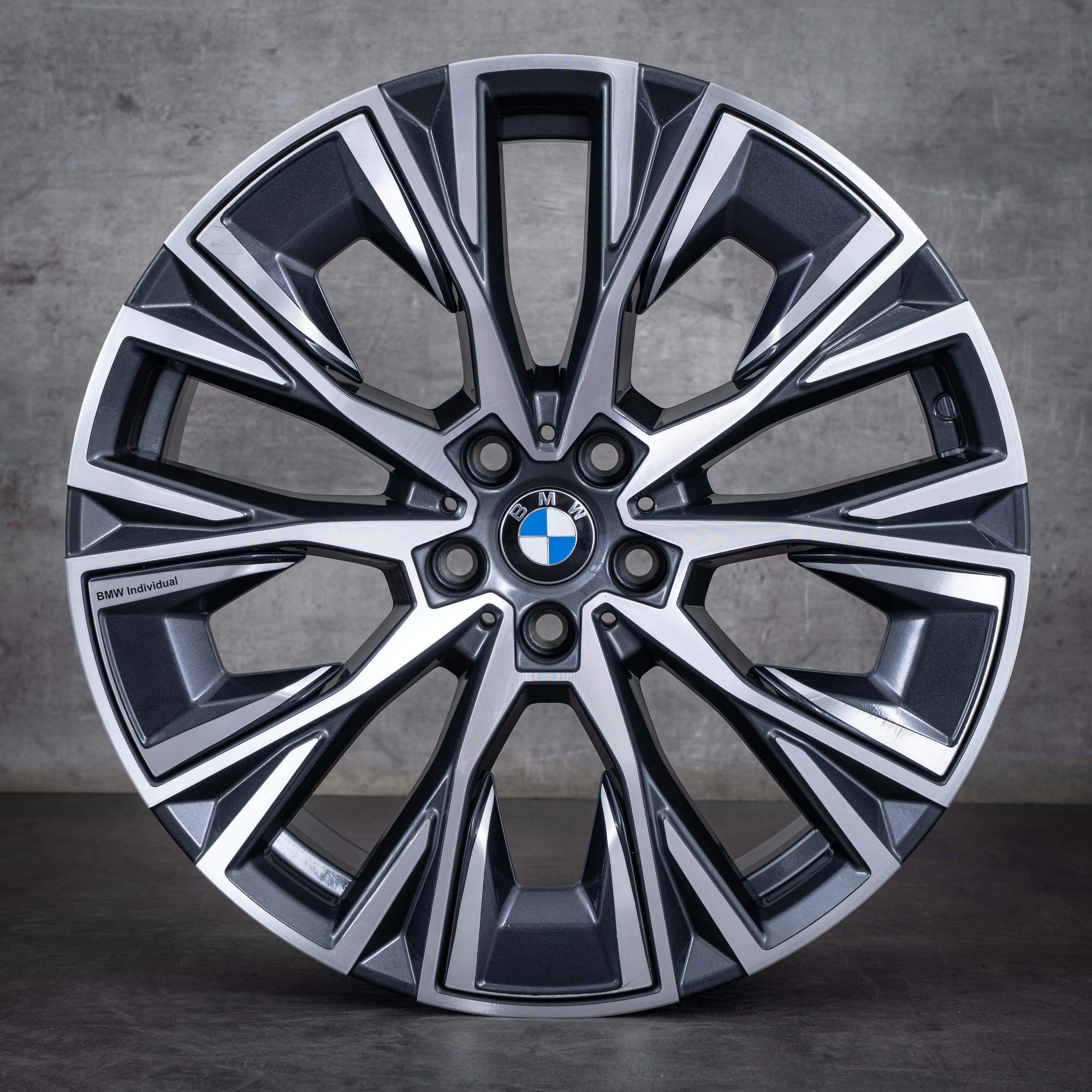 Oryginalne felgi BMW 20 cali seria 4 i4 G26 Gran Coupe Styling 862i 8747310 8747311 orbit grey glossy turned
