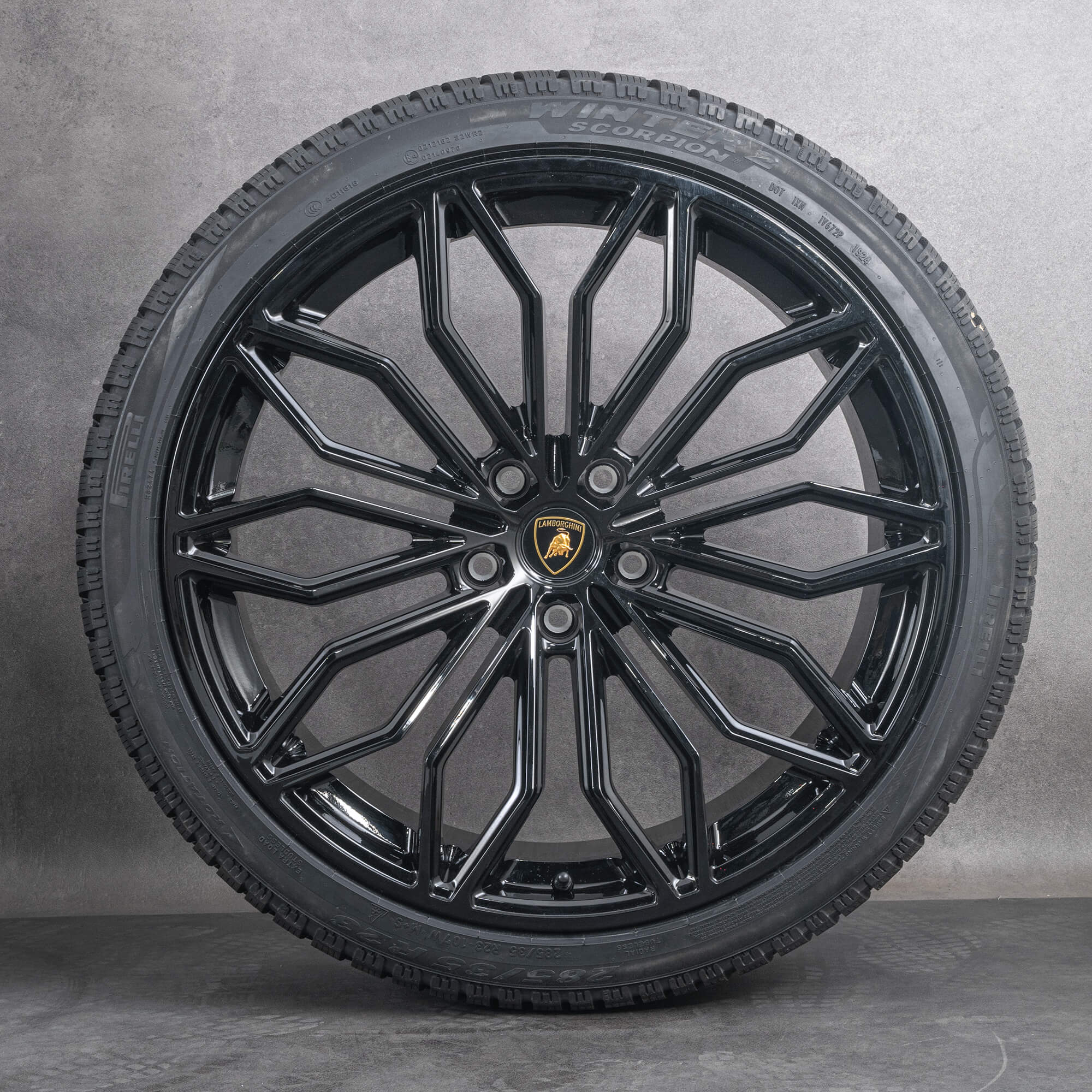 OEM Lamborghini Urus rims 23 inch Galanthus summer wheels and tire