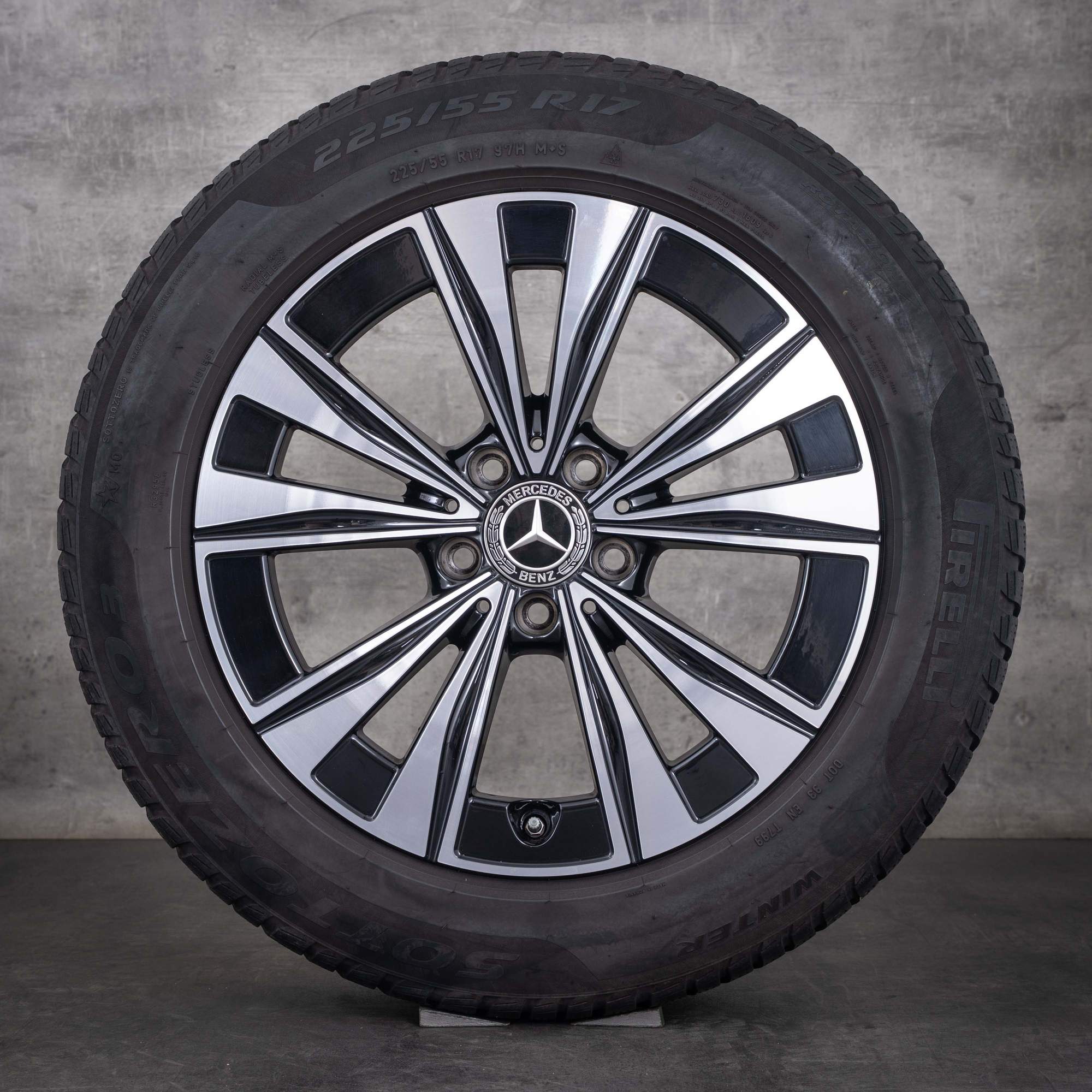 Alkuperäiset Mercedes-Benz C-sarjan talvirenkaat 17 tuumaa All Tarrain X206 vanteet A2064013900 musta Kiillotettu