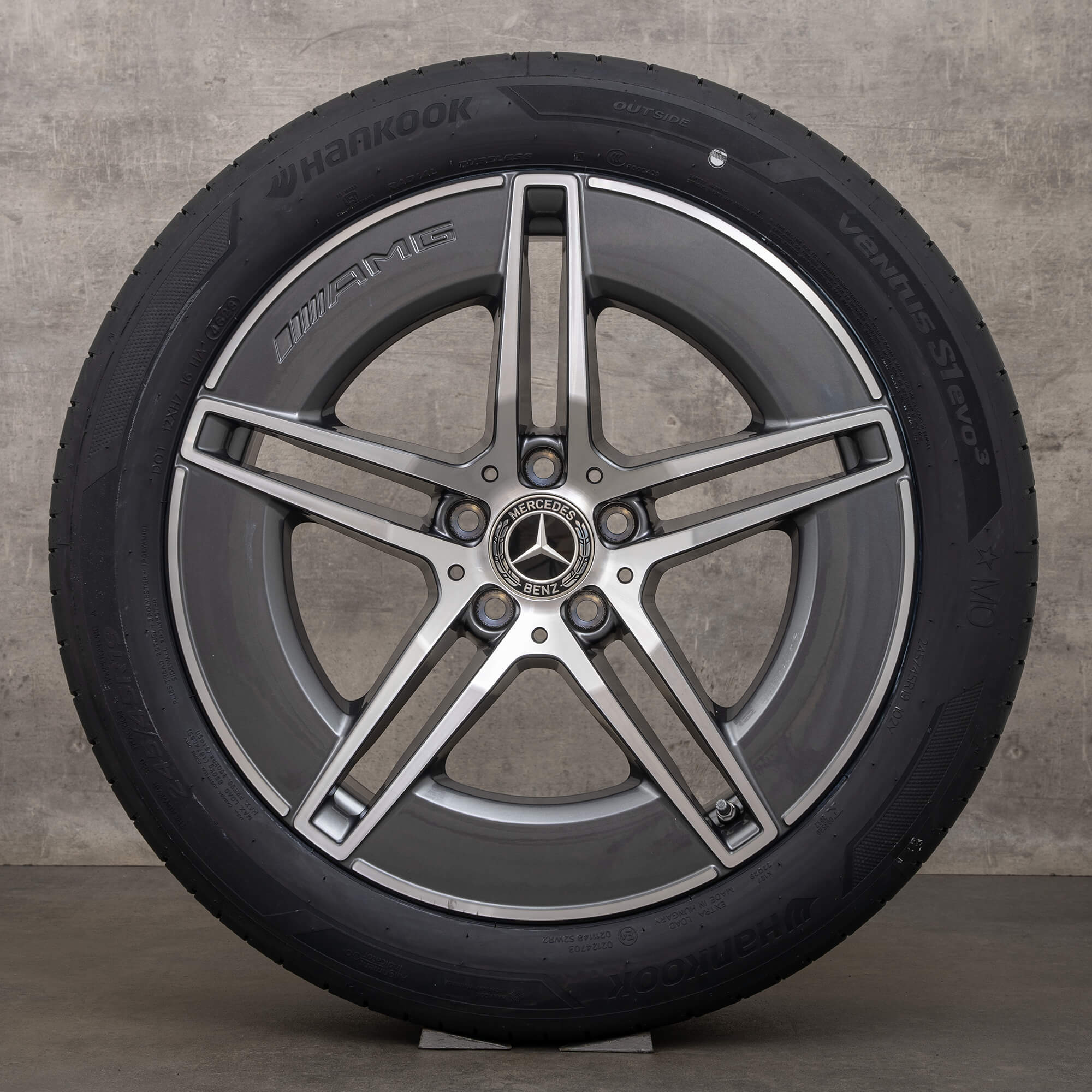 Oryginalne felgi Mercedes-Benz Klasy E AMG 19 cali W214 – opony letnie A2144010300 A2144010400 himalaya grey diamond cut NOWE