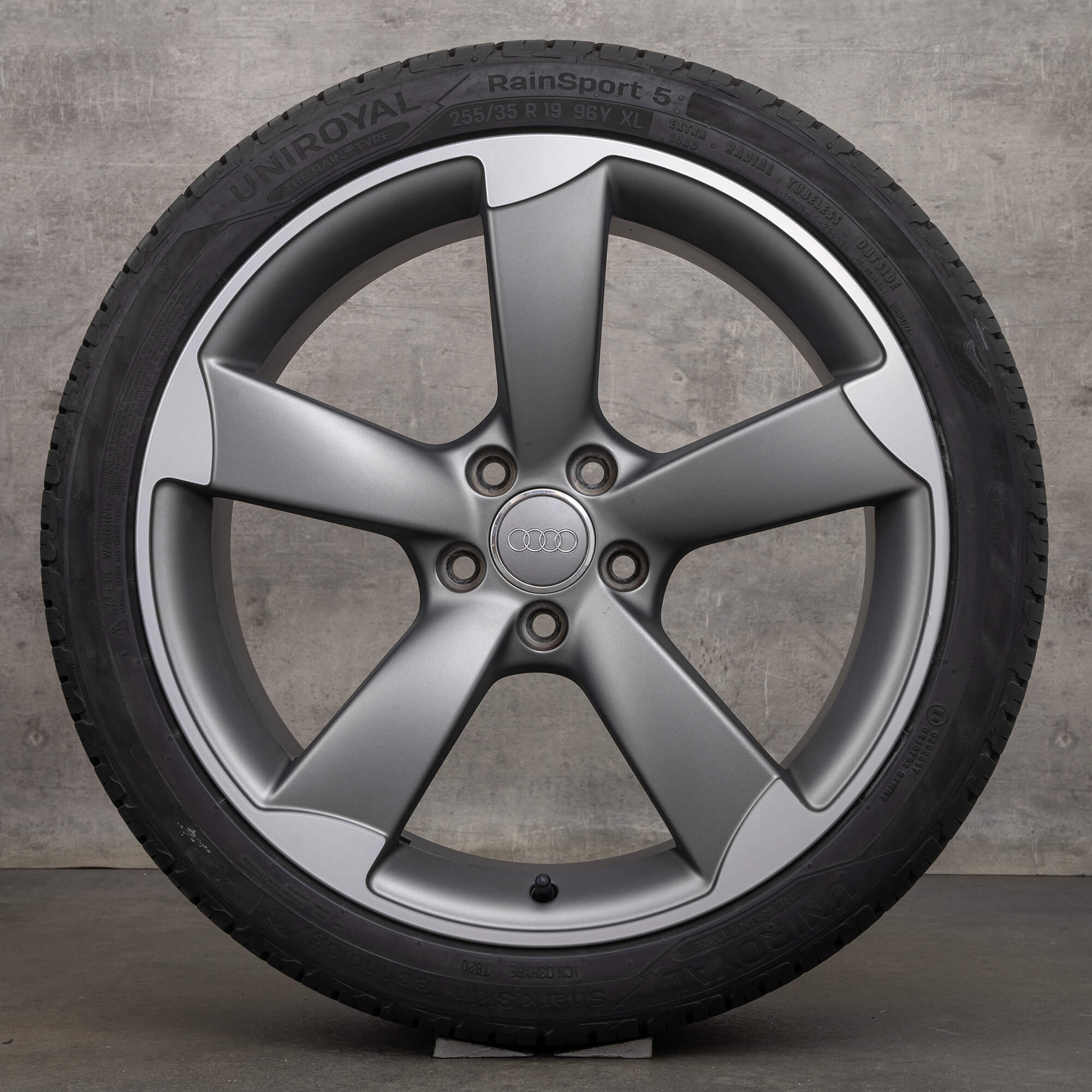 Audi A4 S4 B8 8K summer wheels 19 inch rims tires rotor 8K0601025CN