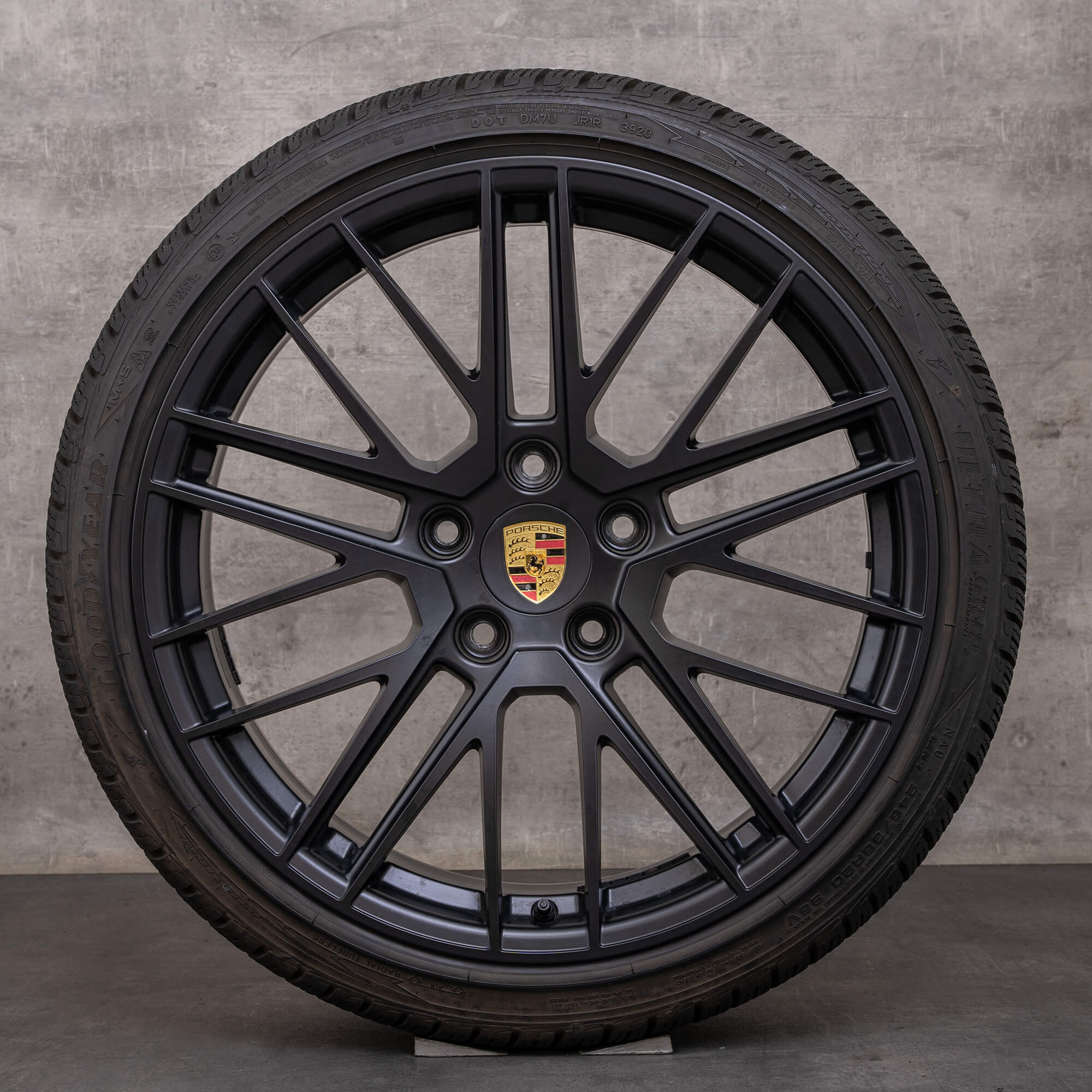 Orijinal Porsche 911 kış jant lastikleri 20 21 inç 992 Turbo & S Cabriolet jantlar 992601025P 992601025Q siyah mat