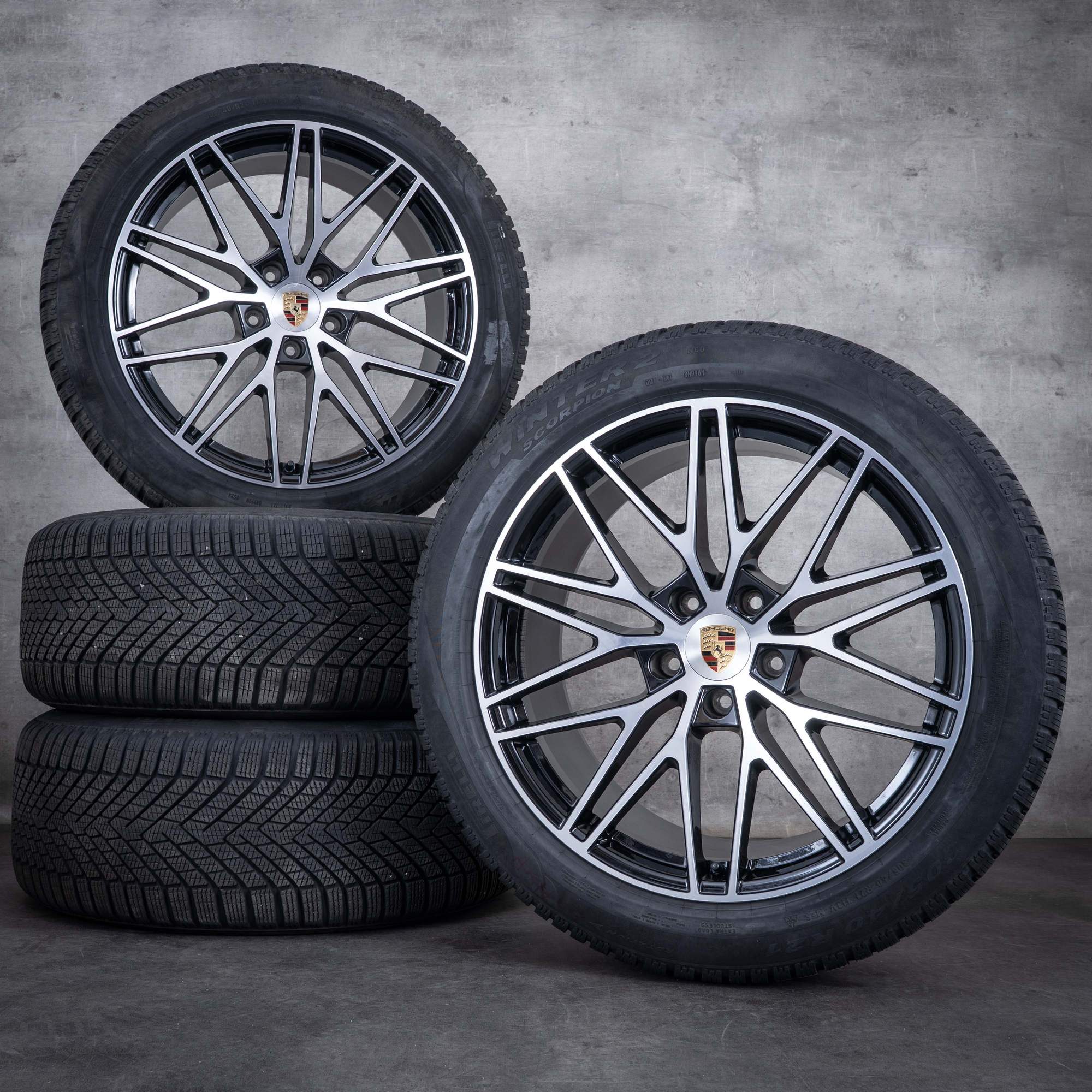 Original Porsche Cayenne Coupe zimní pneu s disky 21palcové 9YA II RS Spyder 9Y0601025CD 9Y3601025BC černé lesklé