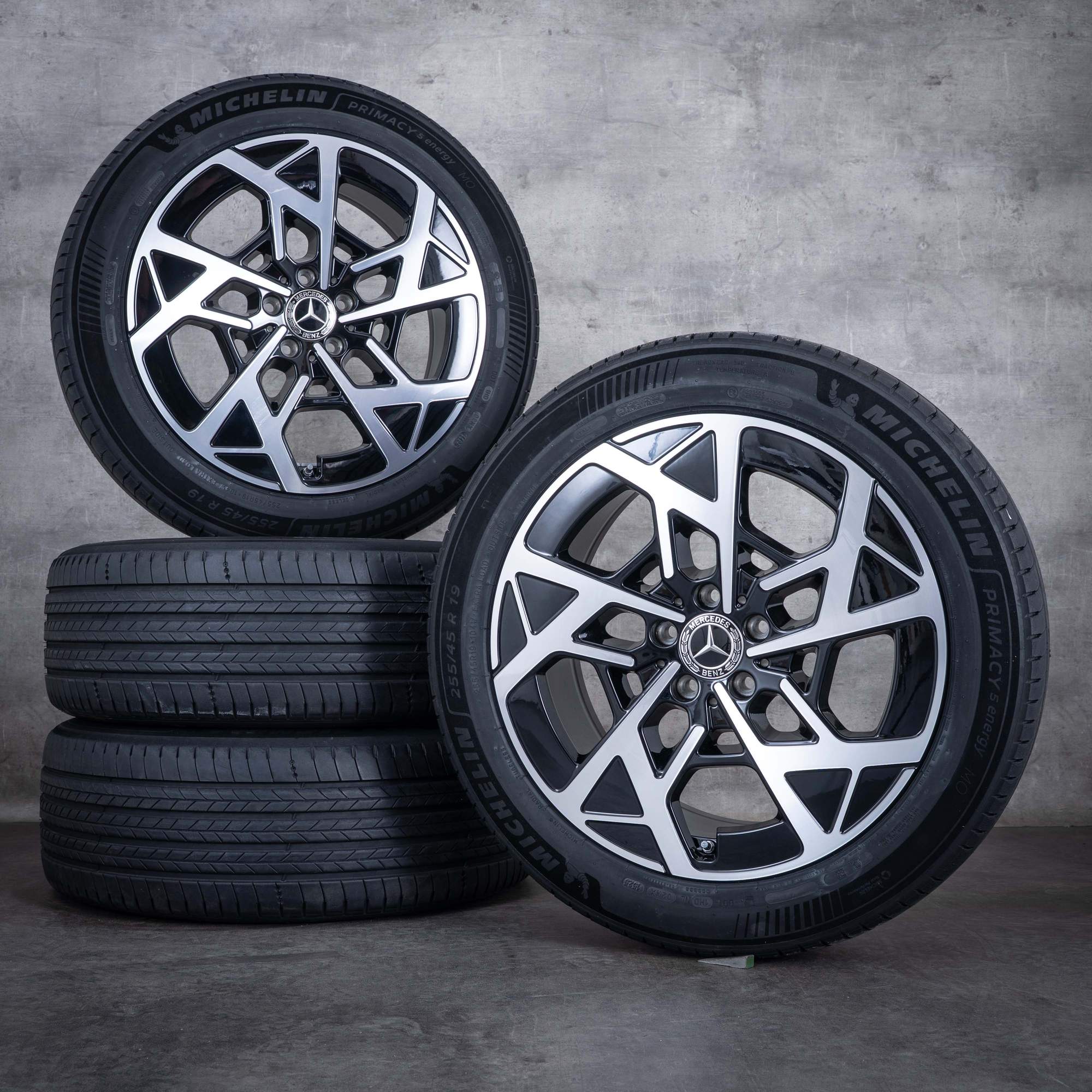 Alkuperäiset Mercedes-Benz C-sarjan talvirenkaat 19 tuuman vanteet W520 A5204010400 A5204010500 diamond cut mustat