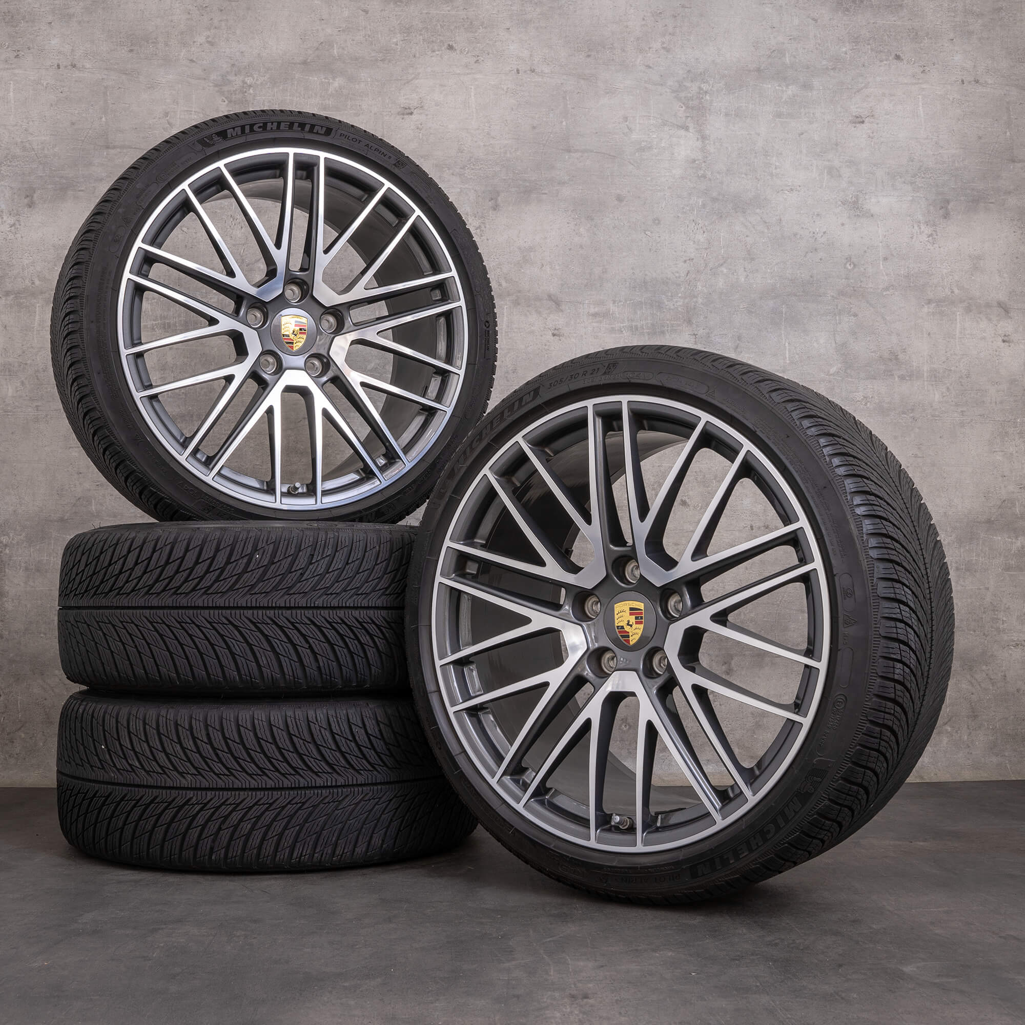 Originele Porsche 911 winterwielen 20 21 inch 992 Turbo & S Cabriolet velgen 992601025P 992601025Q titanium gepolijst