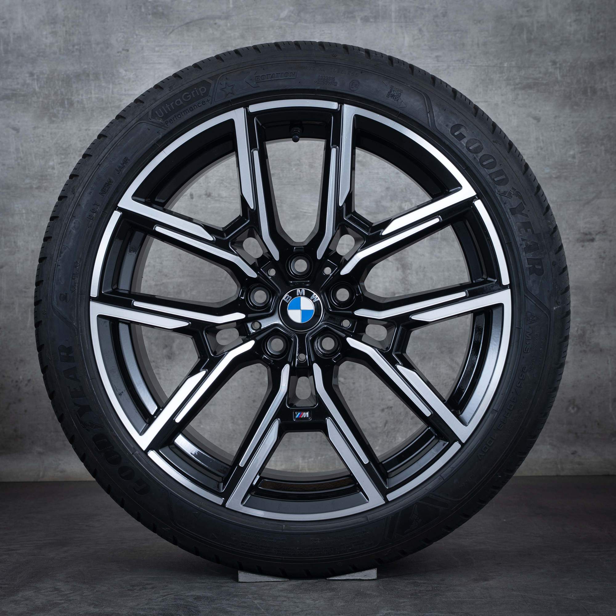 Oryginalne felgi BMW serii 4 i4 19 cali G26 Gran Coupe letnie koła stylizacja 859 M 8747304 8747305 jet black polerowane toczone